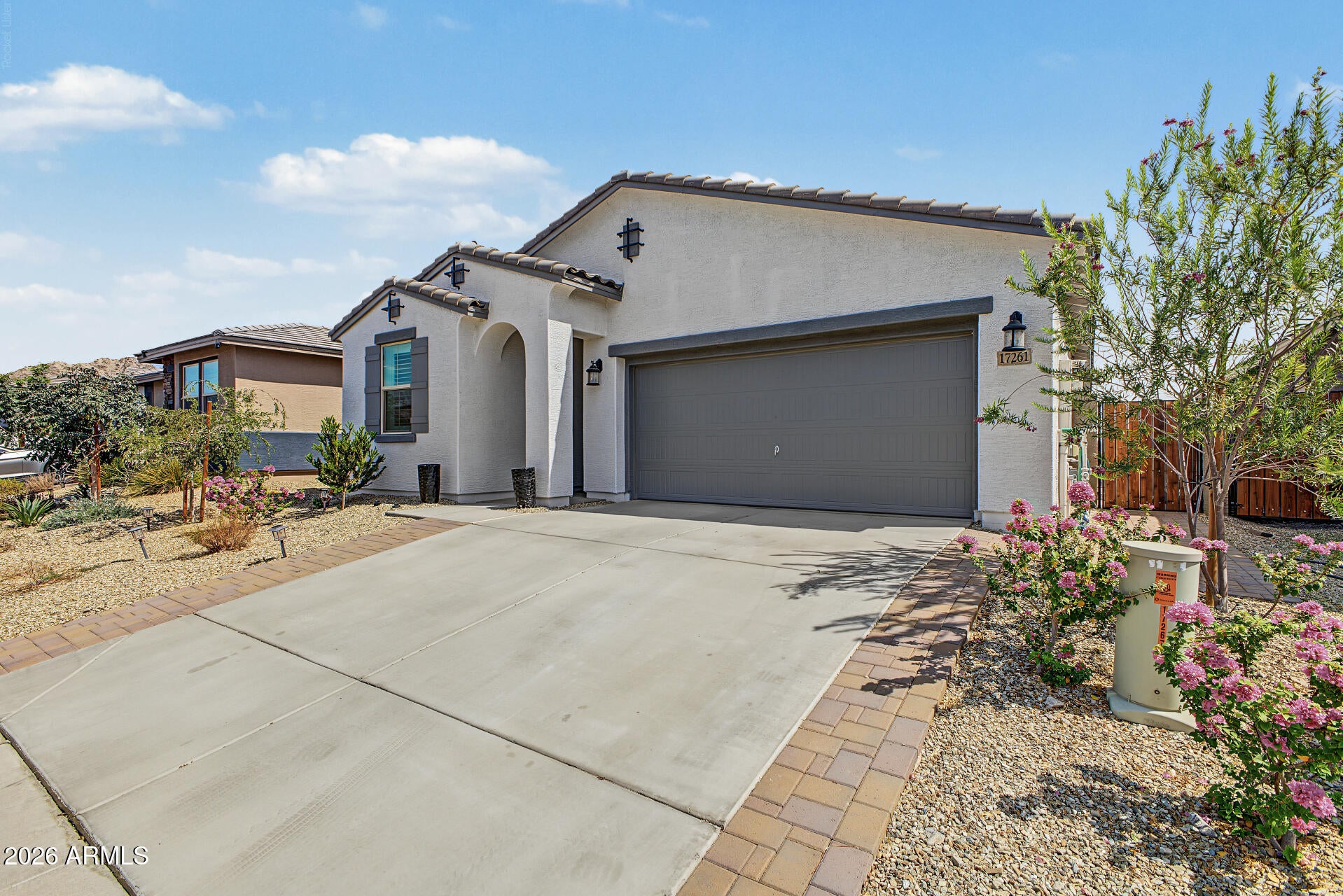 17261 W Sunward Drive