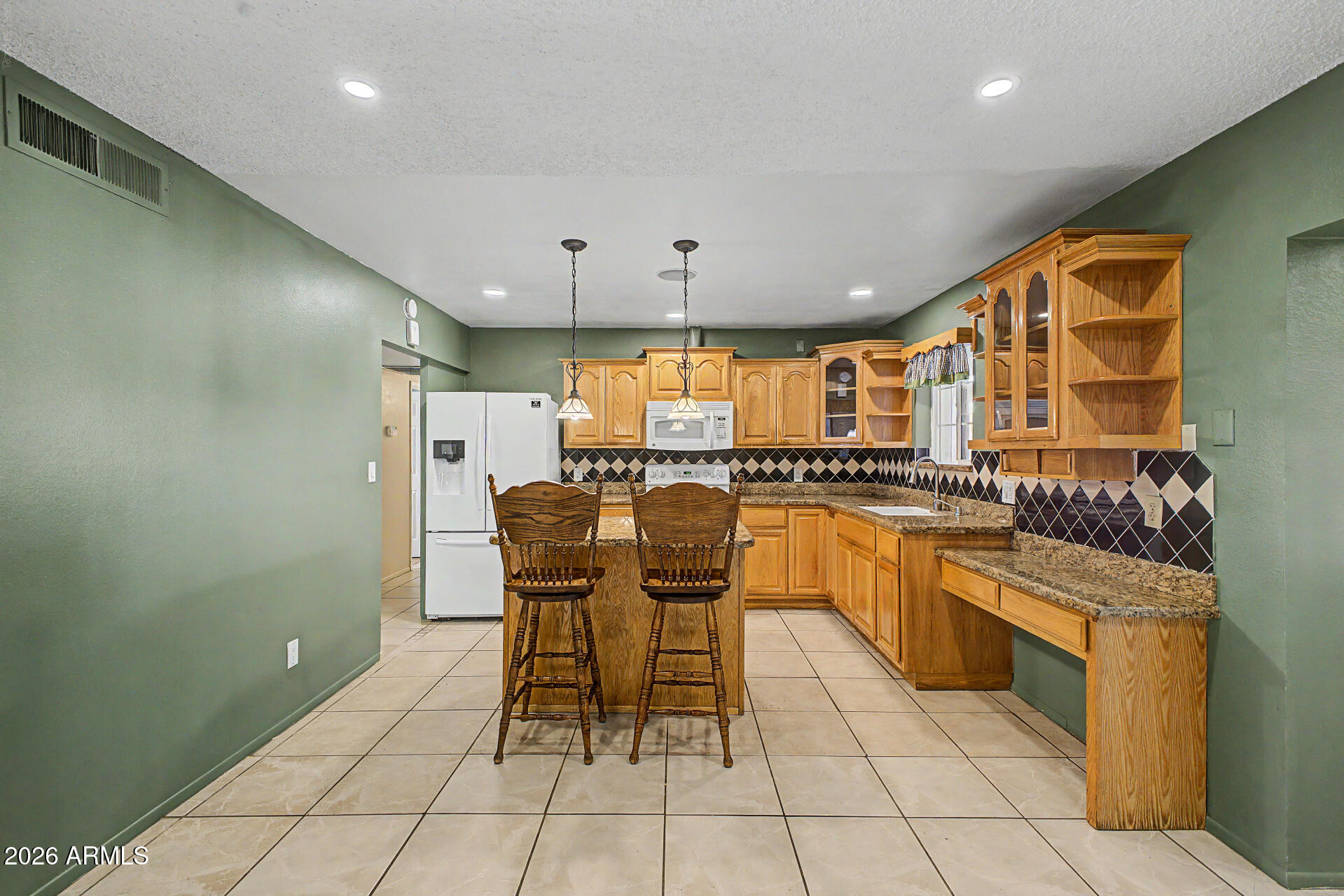 725 S PASADENA --