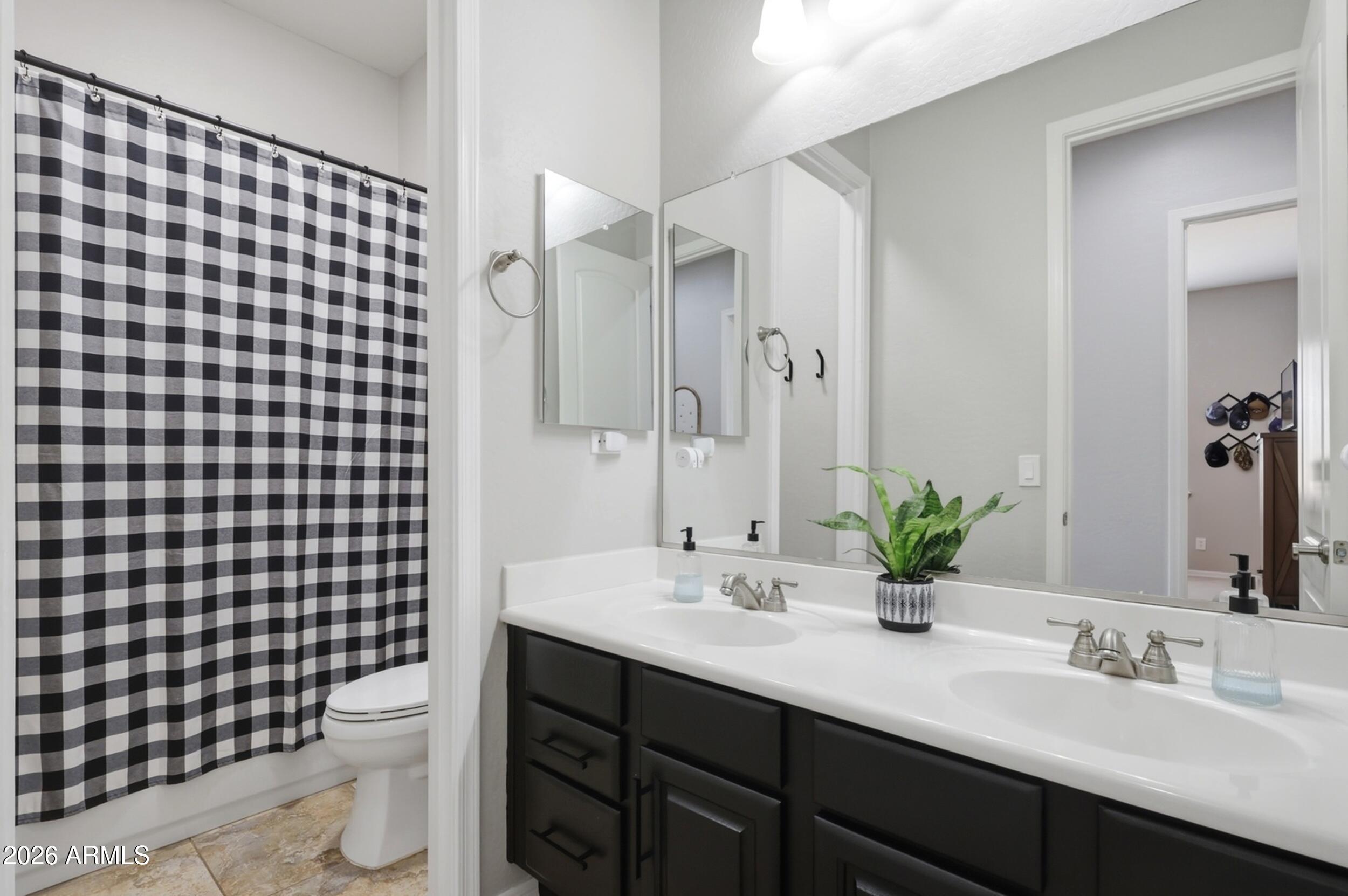 JACKRABBIT ESTATES - Residential