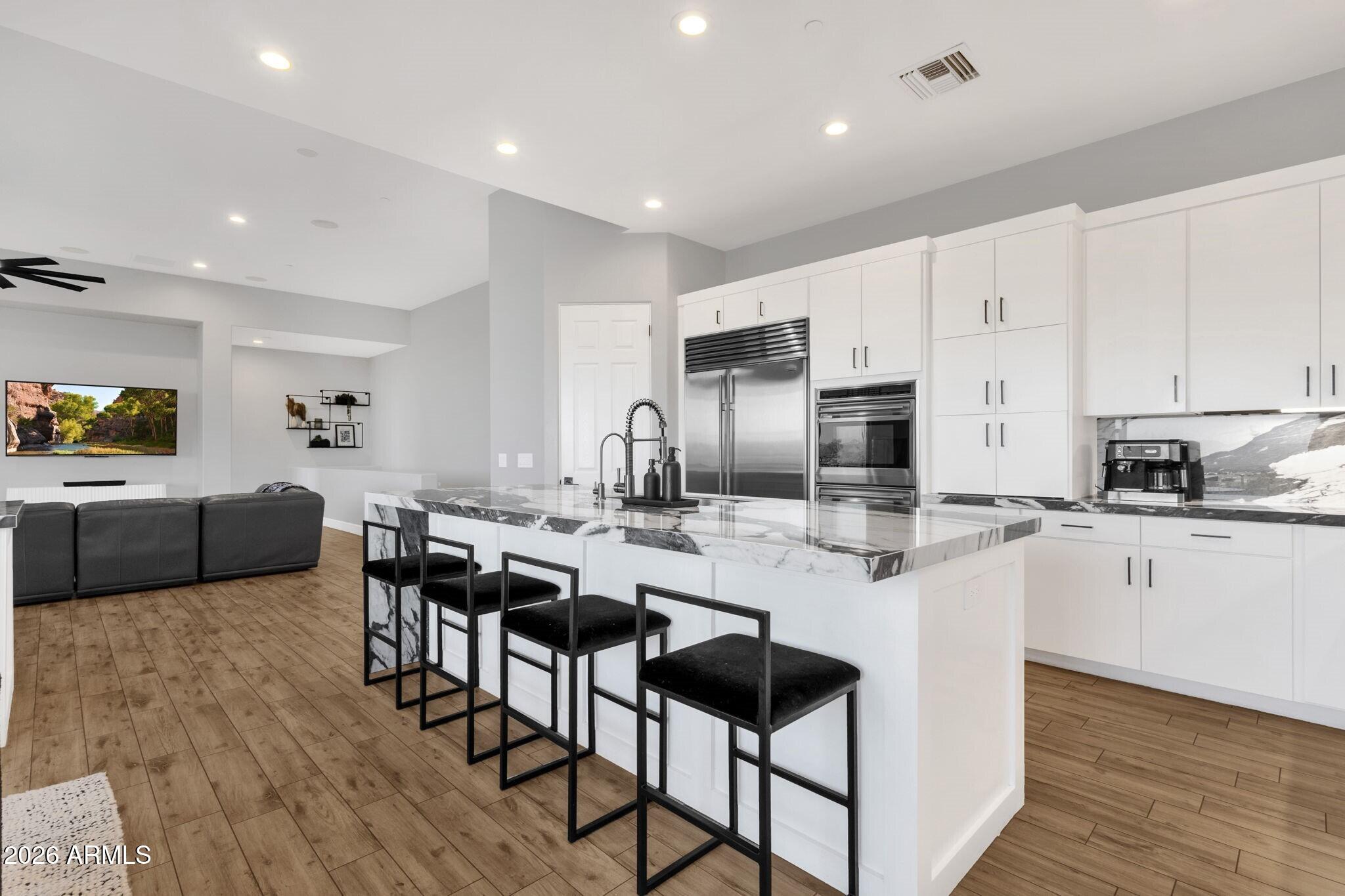 SUMMIT AT CRESTVIEW - Residential