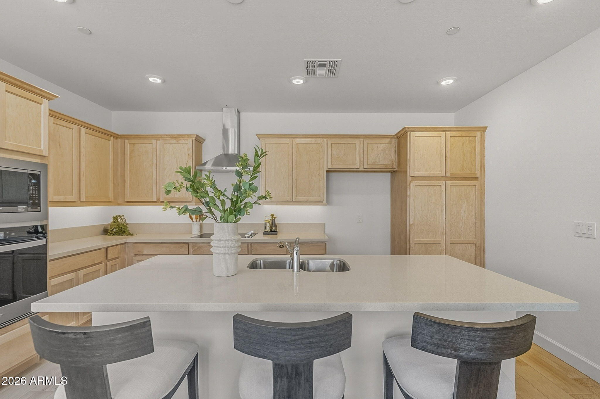 2121 W SONORAN DESERT Drive 99