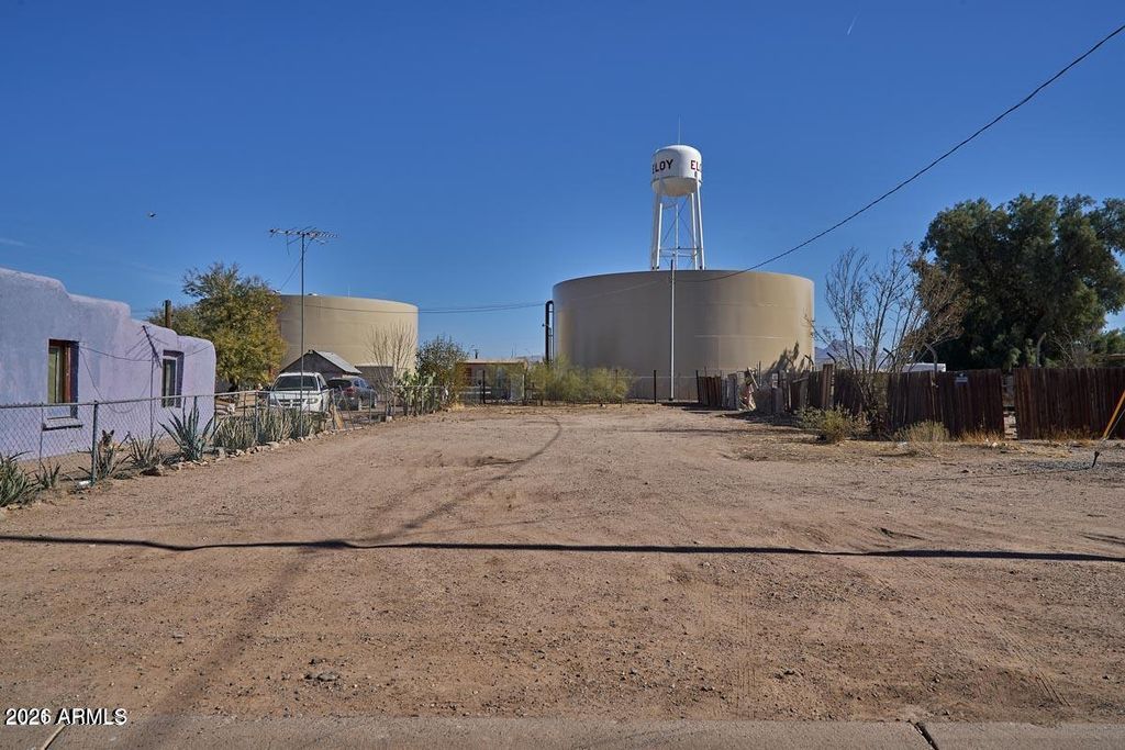 Photo of 209 N E Street #5, Eloy, AZ 85131 (MLS # 6966416)