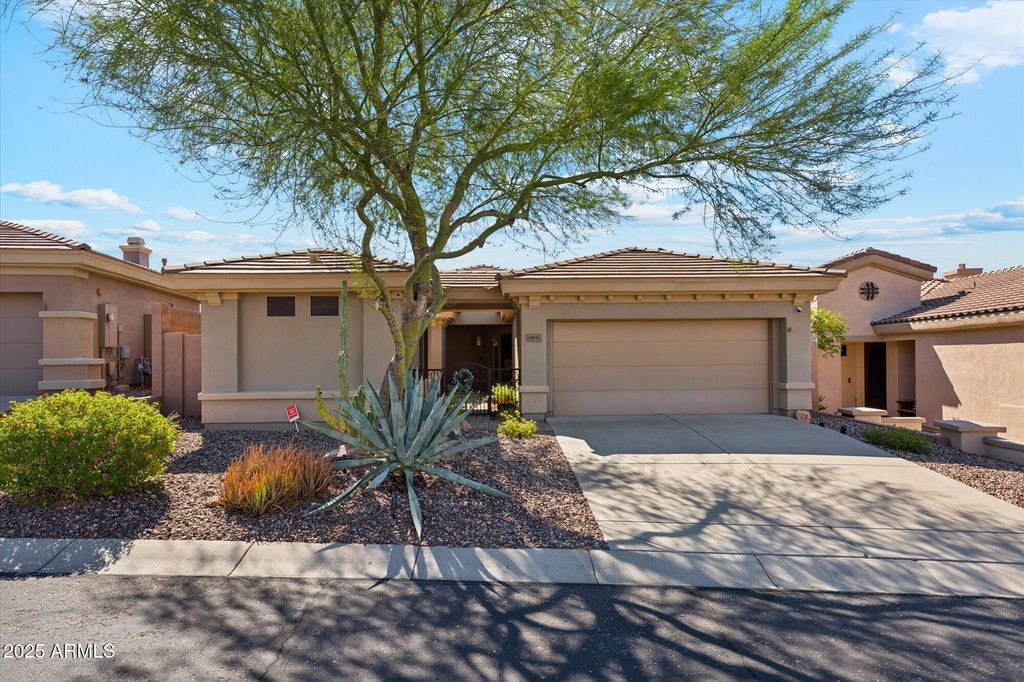 Photo of 41841 N Mill Creek Way, Anthem, AZ 85086 (MLS # 6919623)