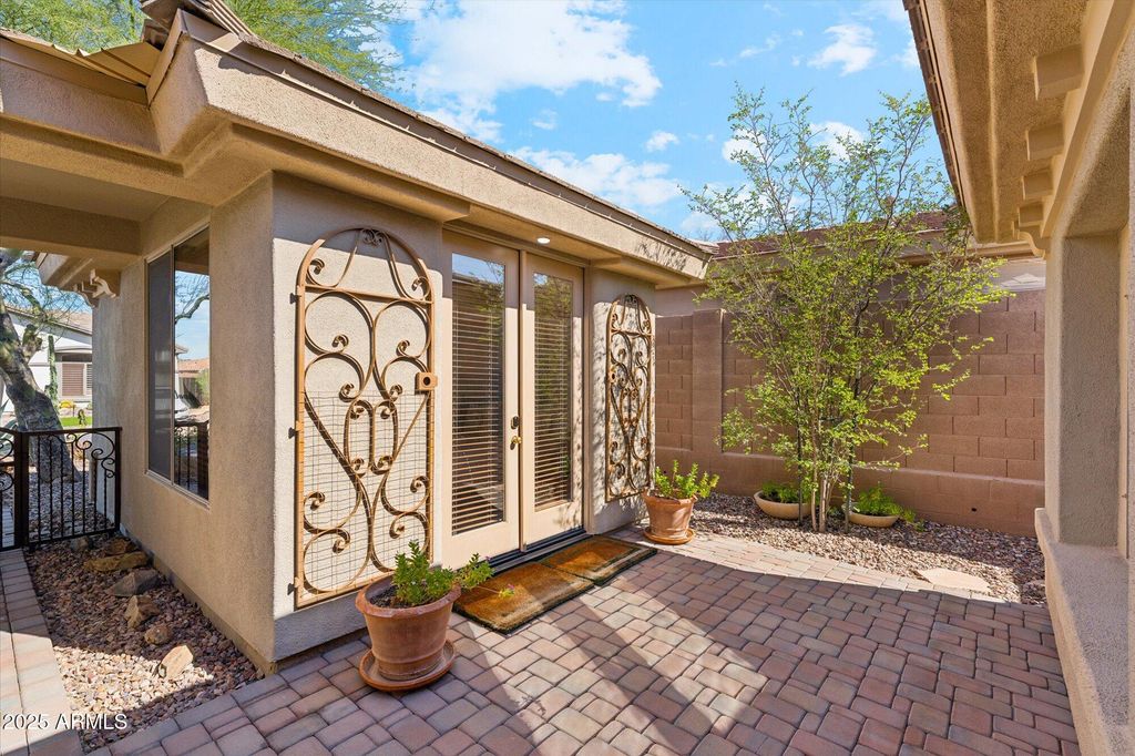 Photo of 41841 N Mill Creek Way, Anthem, AZ 85086 (MLS # 6919623)