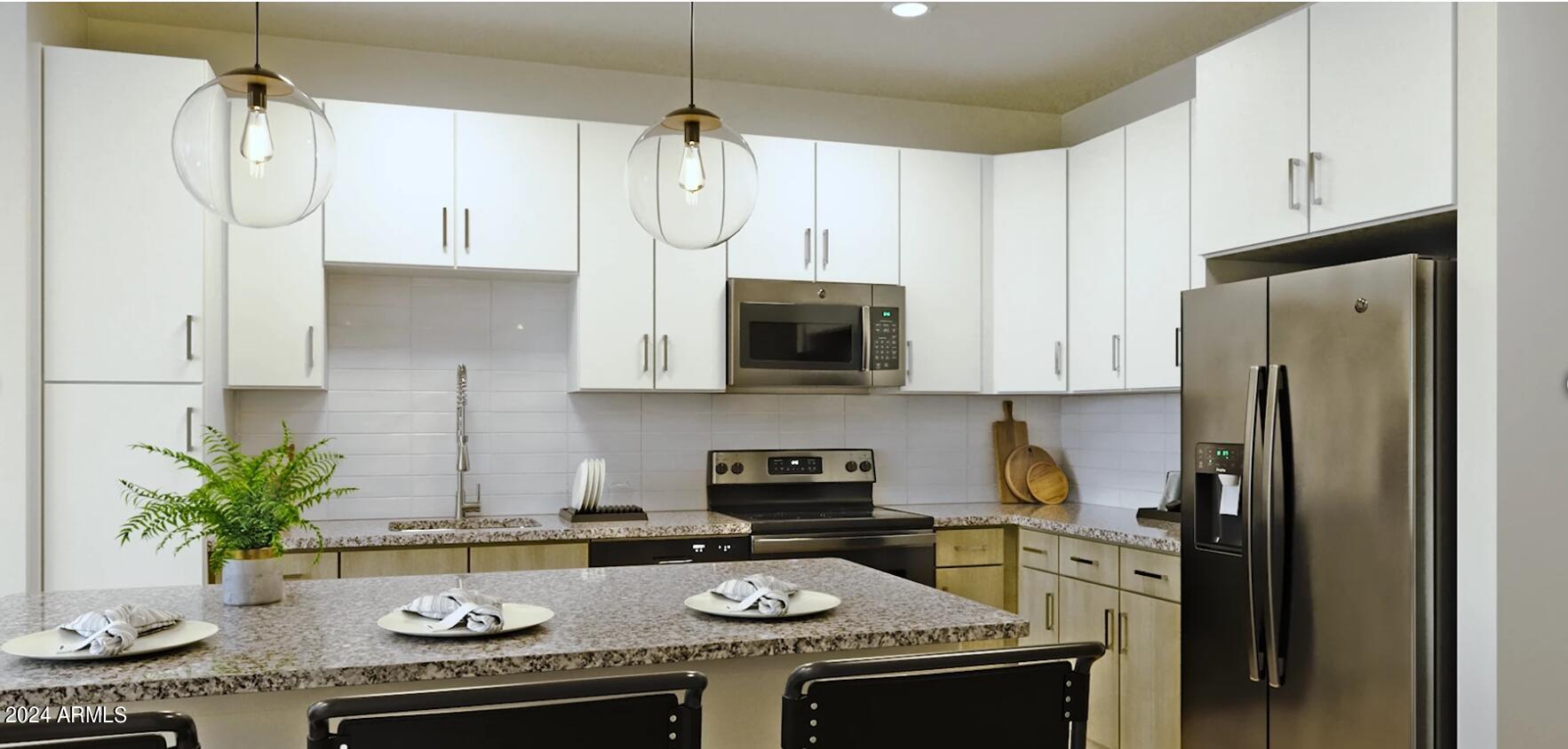 11575 W ROOSEVELT Street C2