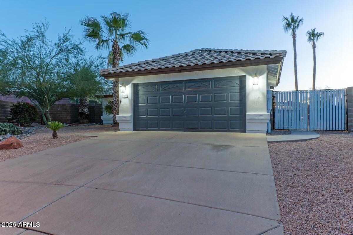 3304 N SEA PINES Circle