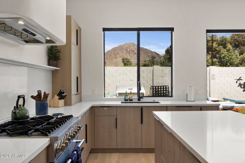 Photo of 4546 E Campbell Avenue, Phoenix, AZ 85018 (MLS # 7032797)