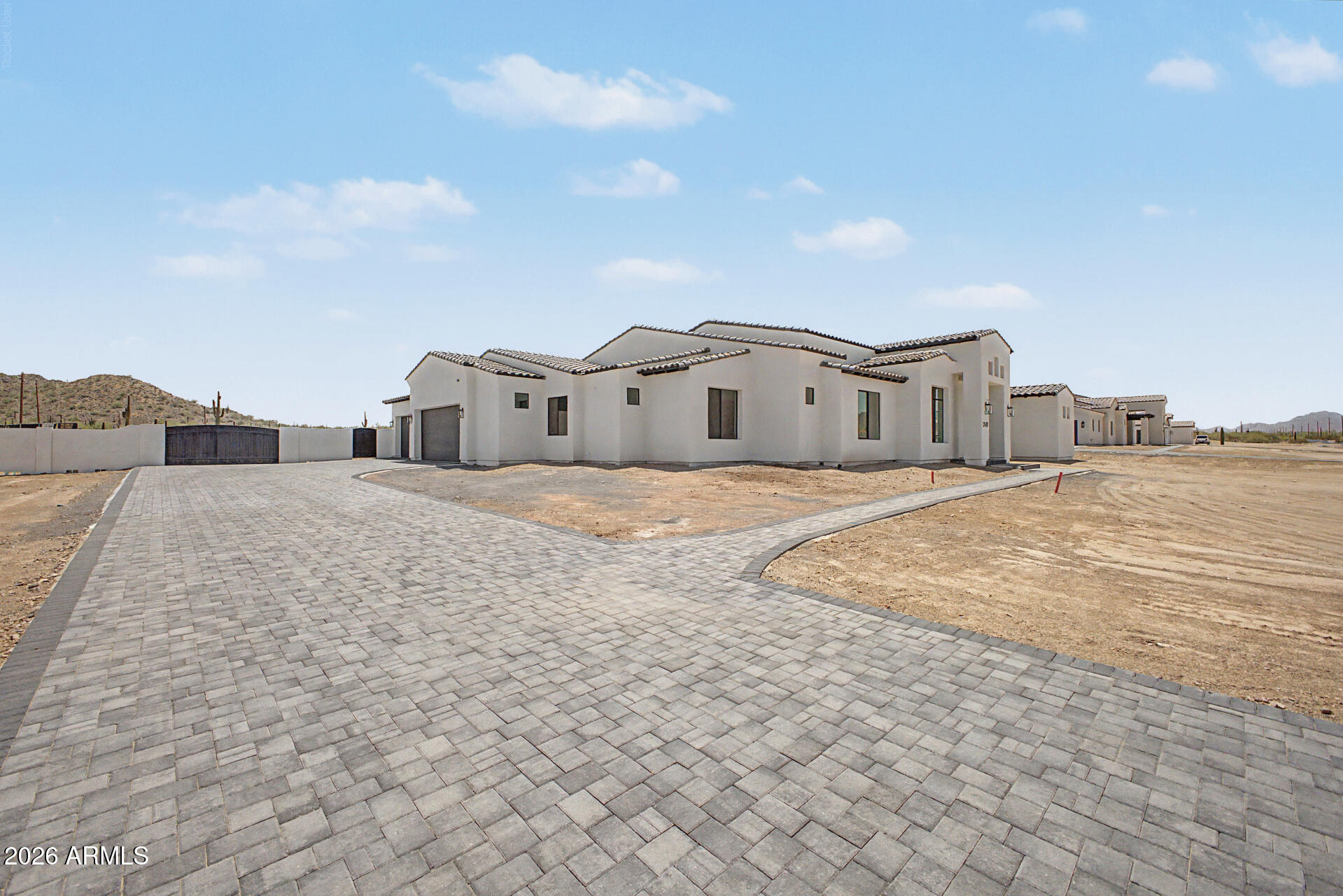 3141 W LIND Road