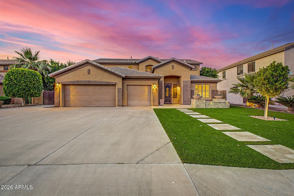 Photo of 134 E Frances Lane, Gilbert, AZ 85295 (MLS # 7021185)