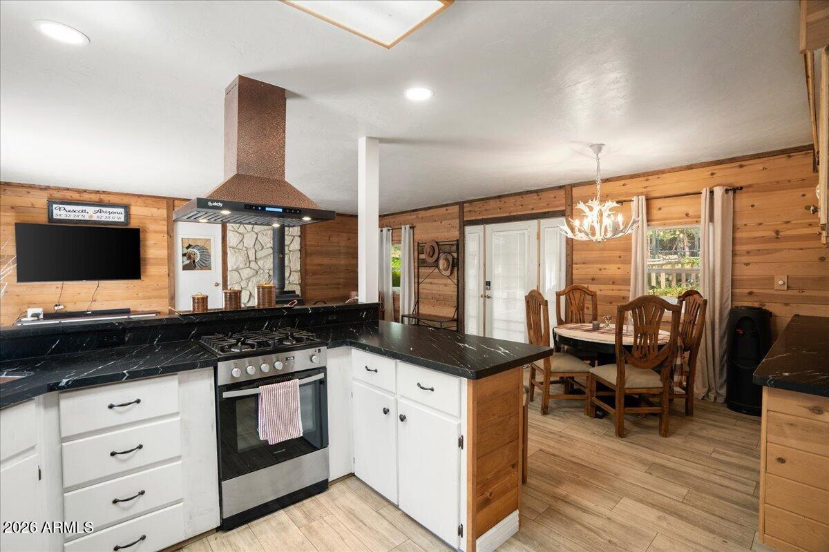 4731 S DEER Trail
