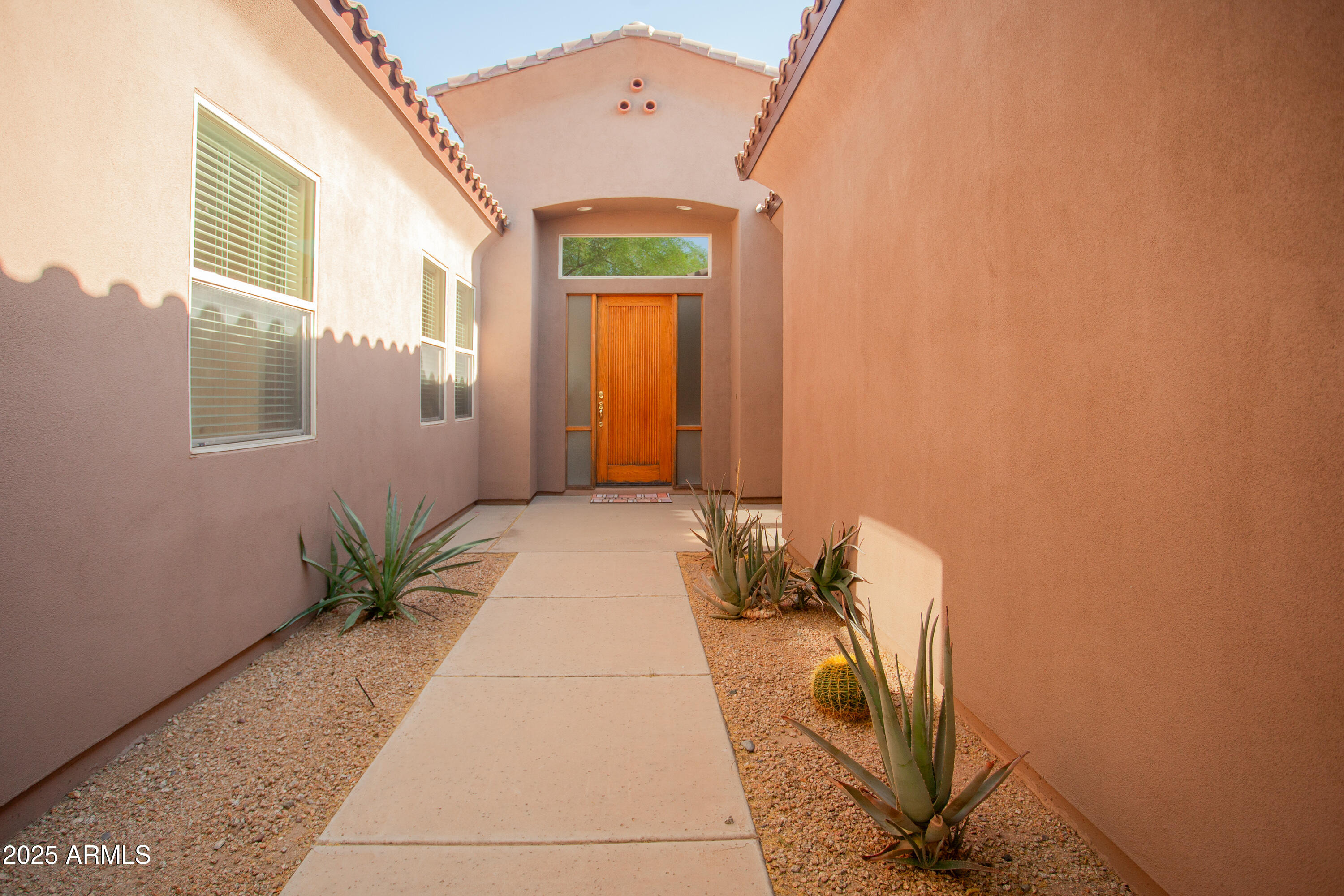 7413 E RUSSET SKY Drive