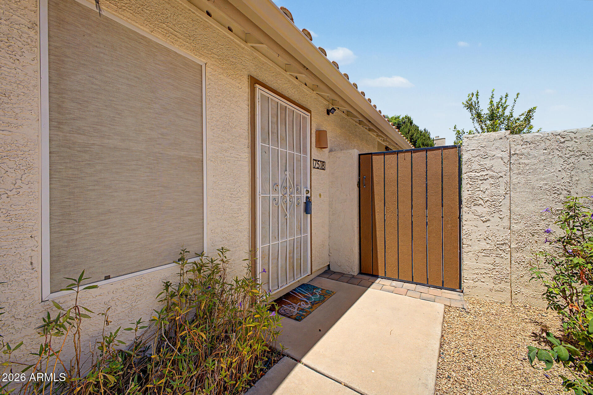 7518 W KERRY Lane