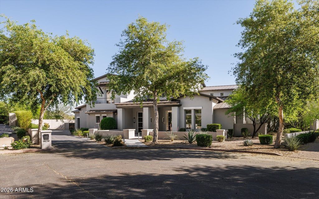 Photo of 9979 E Toms Thumb, Scottsdale, AZ 85255 (MLS # 6964479)