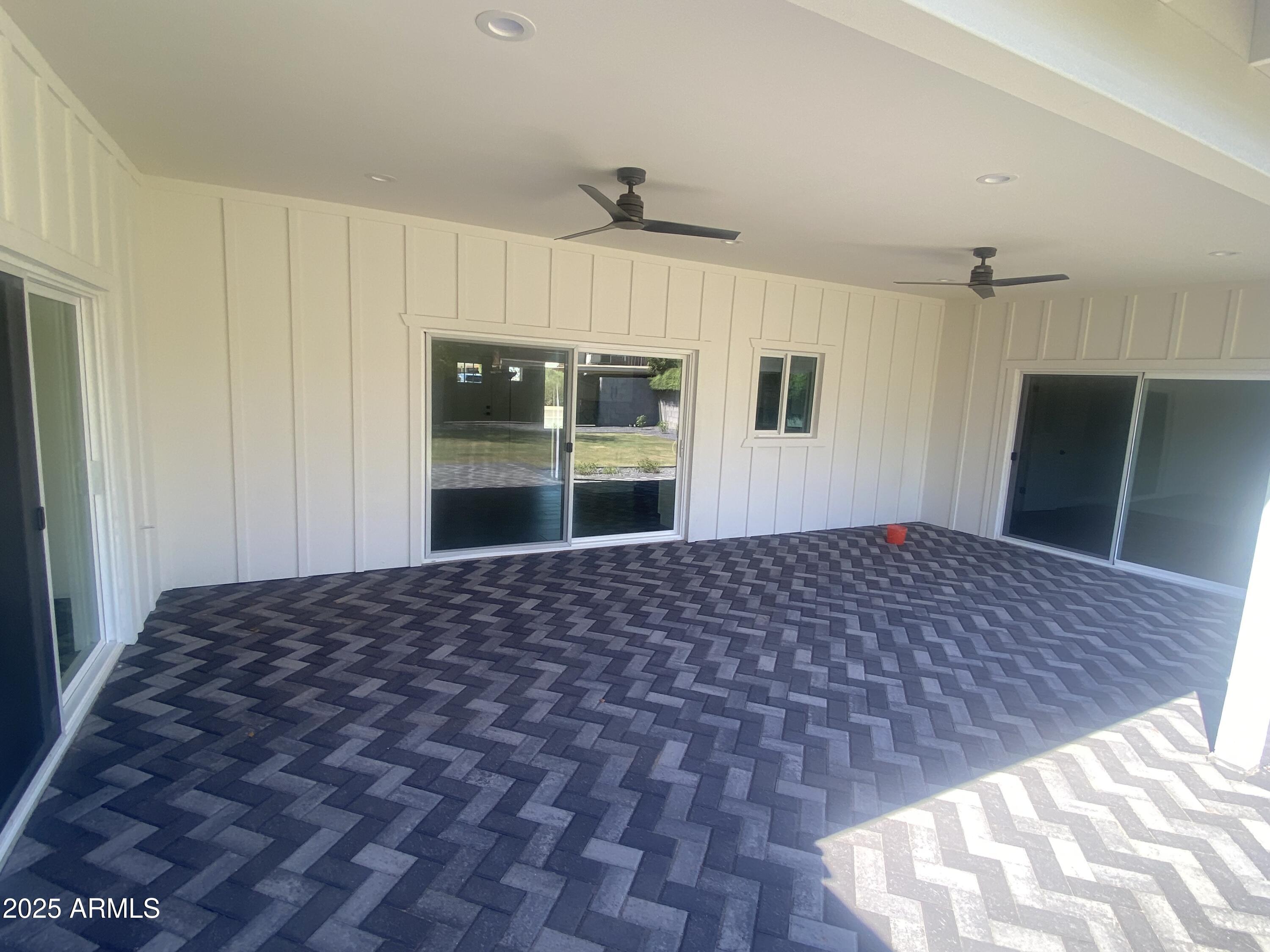 911 W Verde Lane