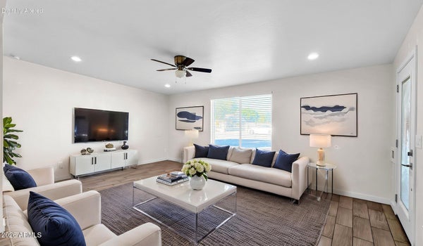 2325 N 30TH ST, PHOENIX, AZ 85008 - Image e5f4f04614ddfe15fb4ca8f7cdce5c95/2587300446