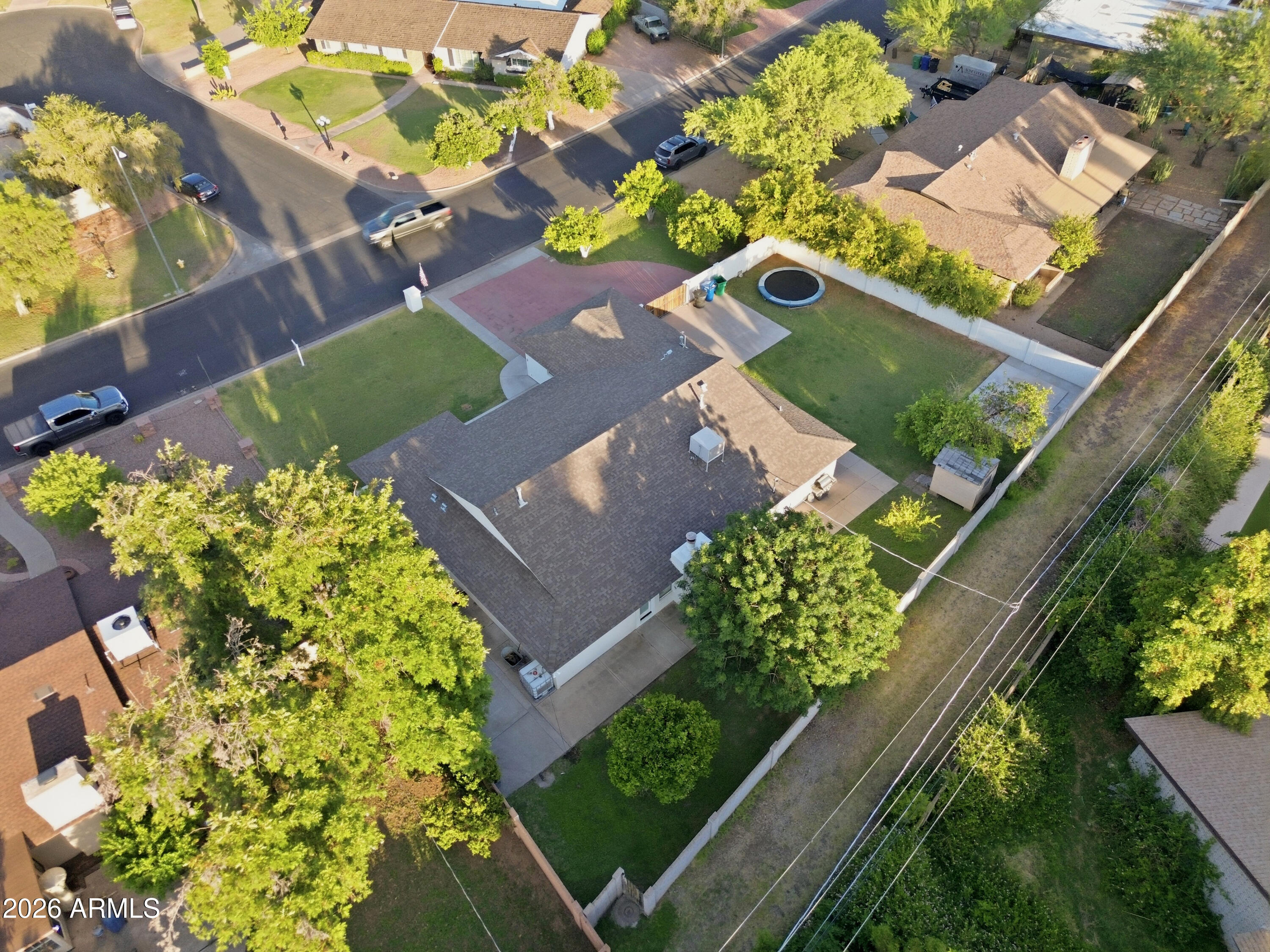 1102 N FOREST --