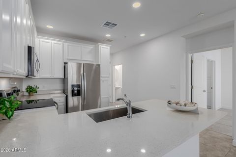 2511 W QUEEN CREEK Road 279 Chandler AZ 85248