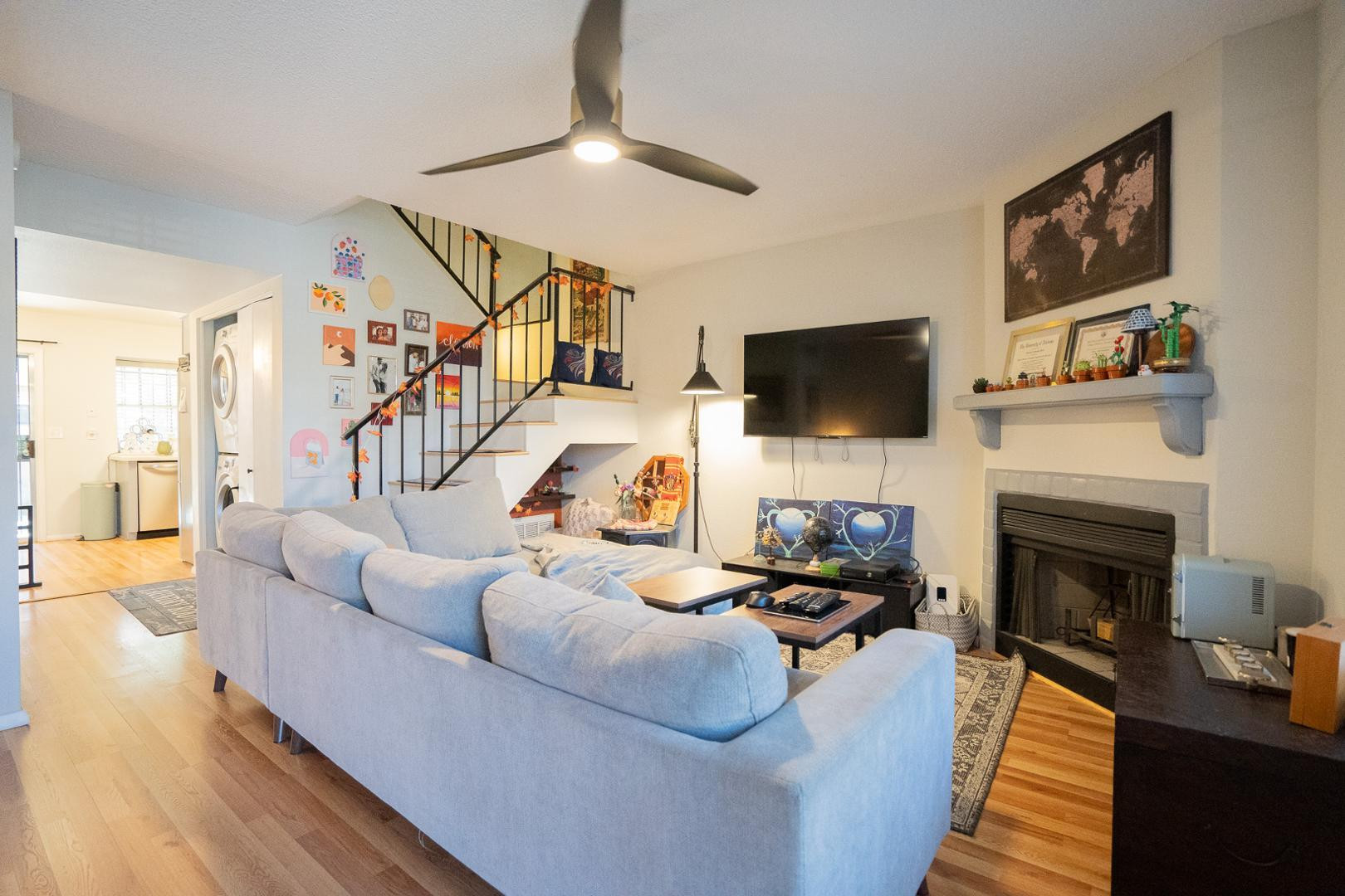 8111 W WACKER Road 70