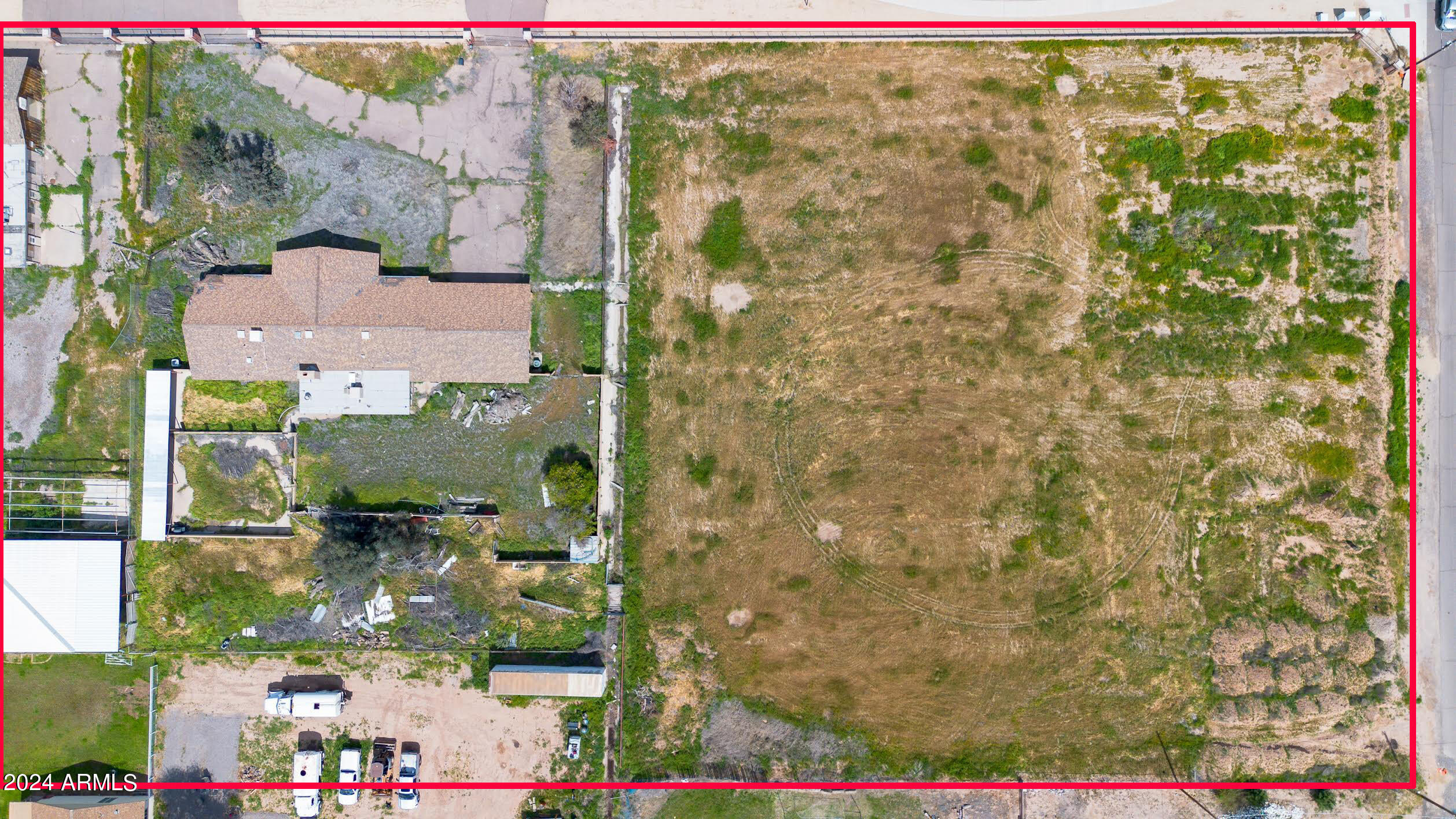 11811 E OCOTILLO Road -