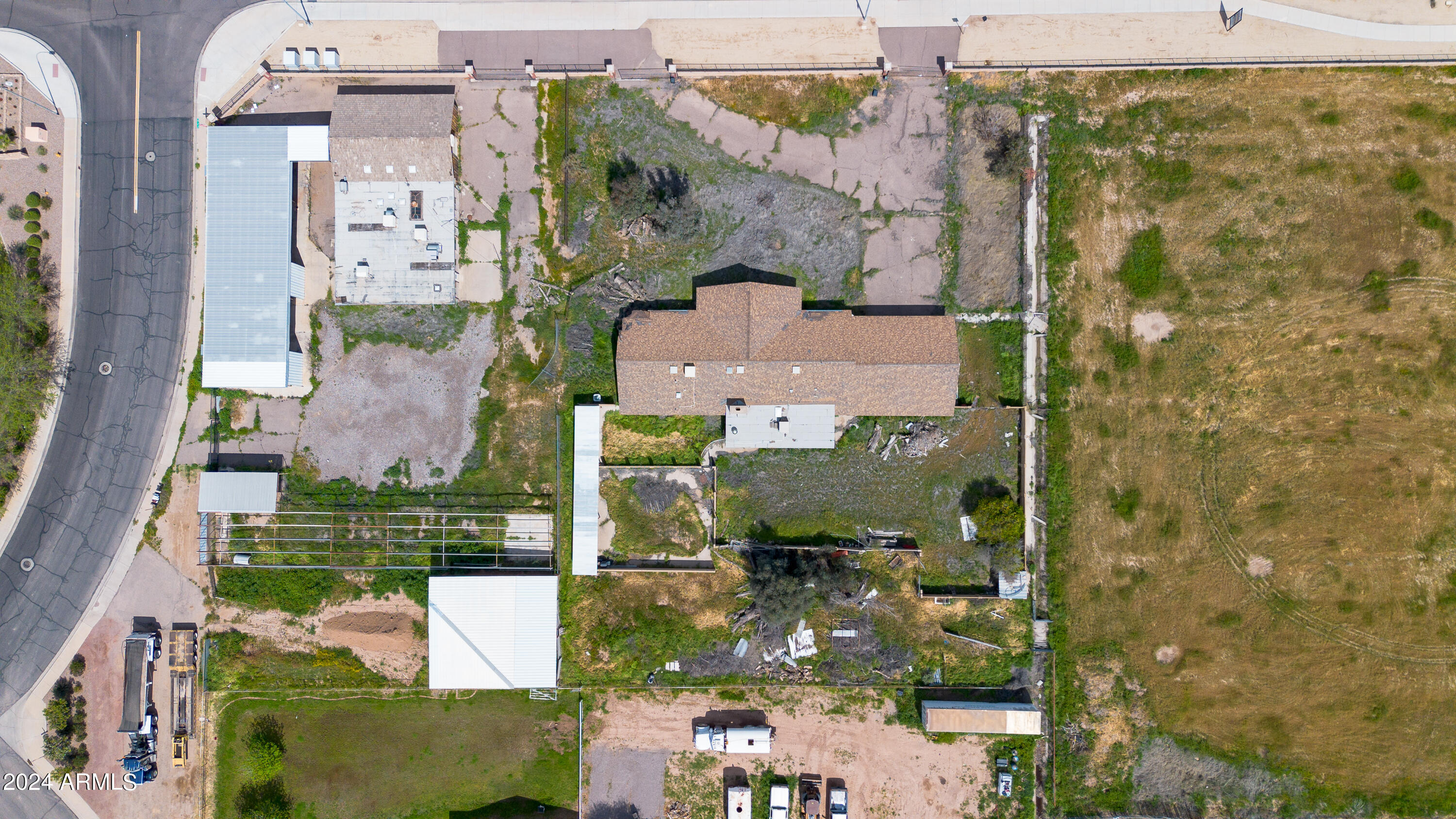 11811 E OCOTILLO Road -