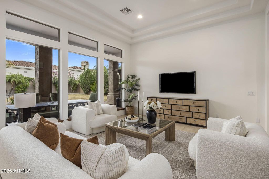 Photo of 7846 E Candelaria Drive, Scottsdale, AZ 85255 (MLS # 6932345)