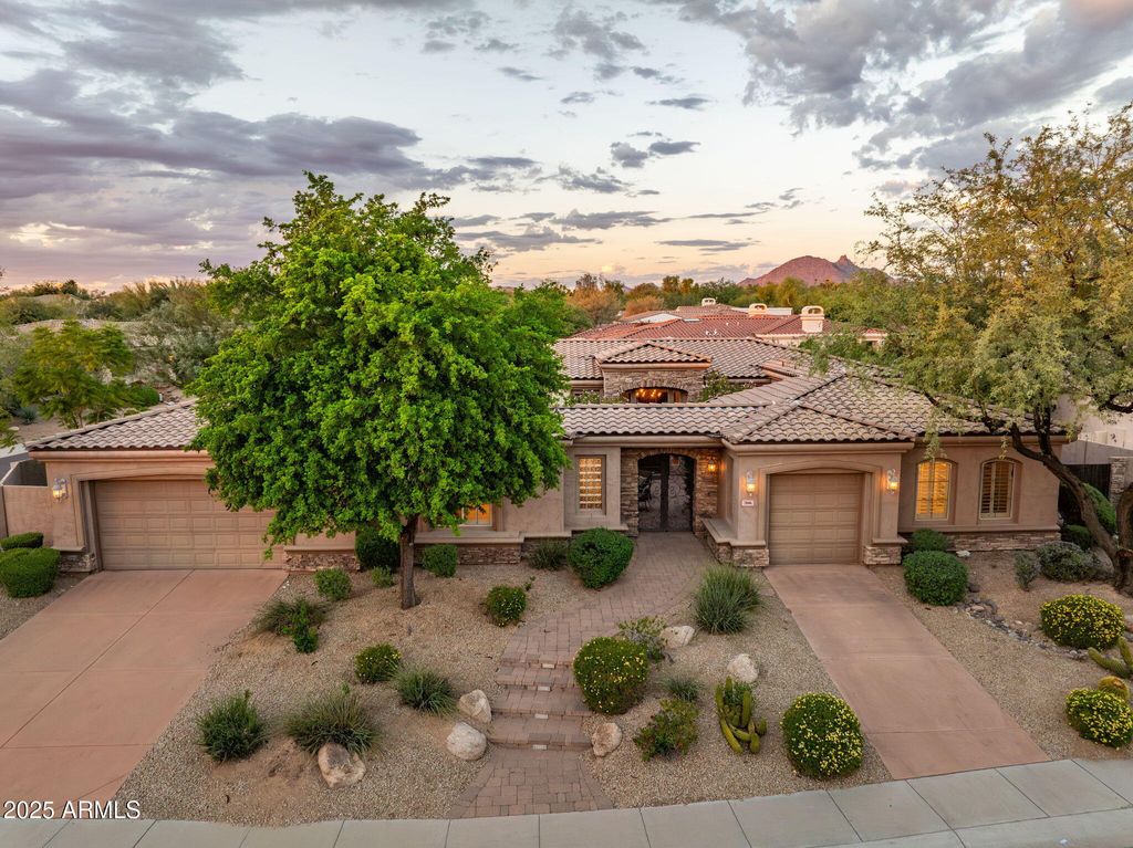 Photo of 7846 E Candelaria Drive, Scottsdale, AZ 85255 (MLS # 6932345)