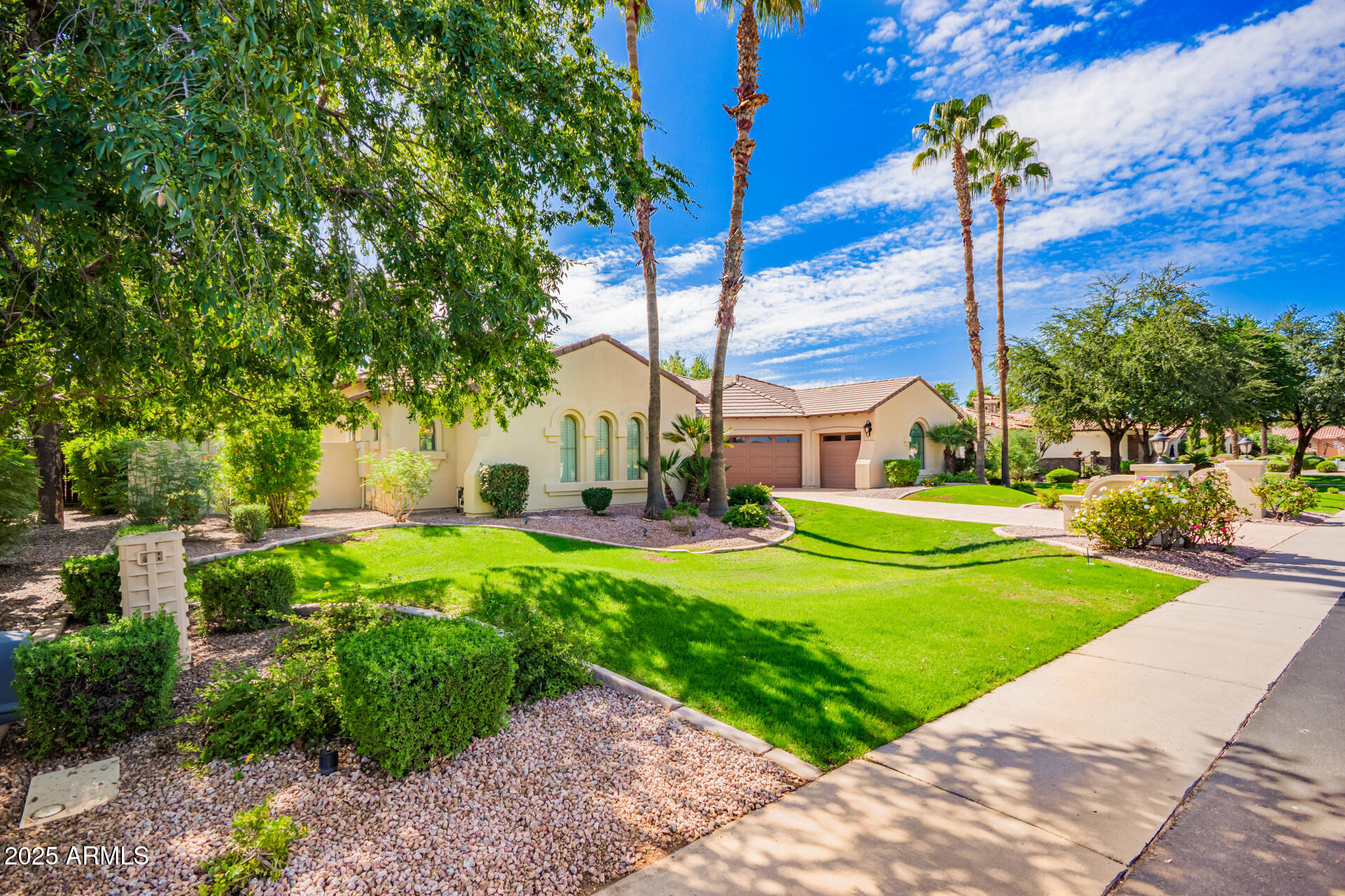 2069 E CEDAR Place