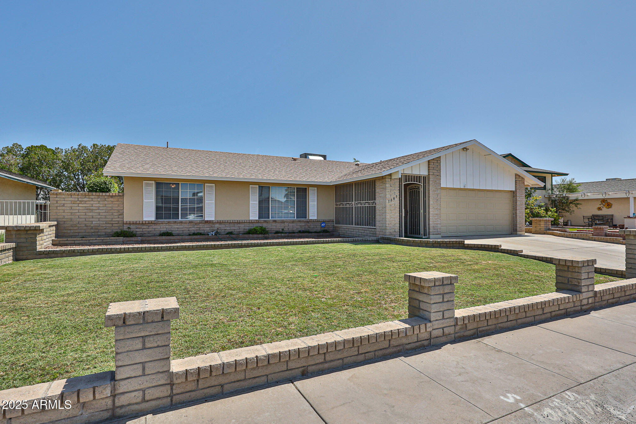 5349 W ACAPULCO Lane