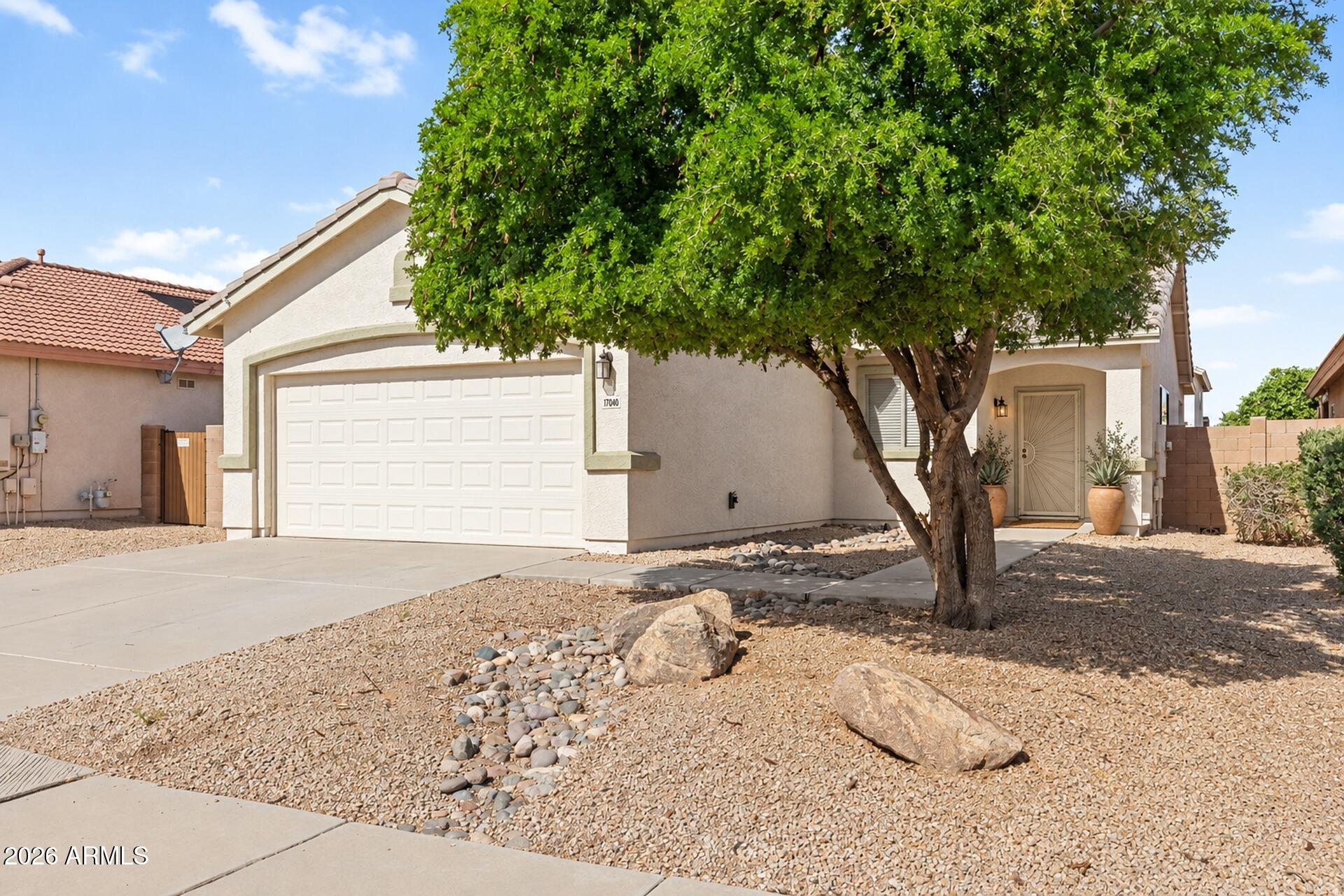 17040 W ABERDEEN Drive