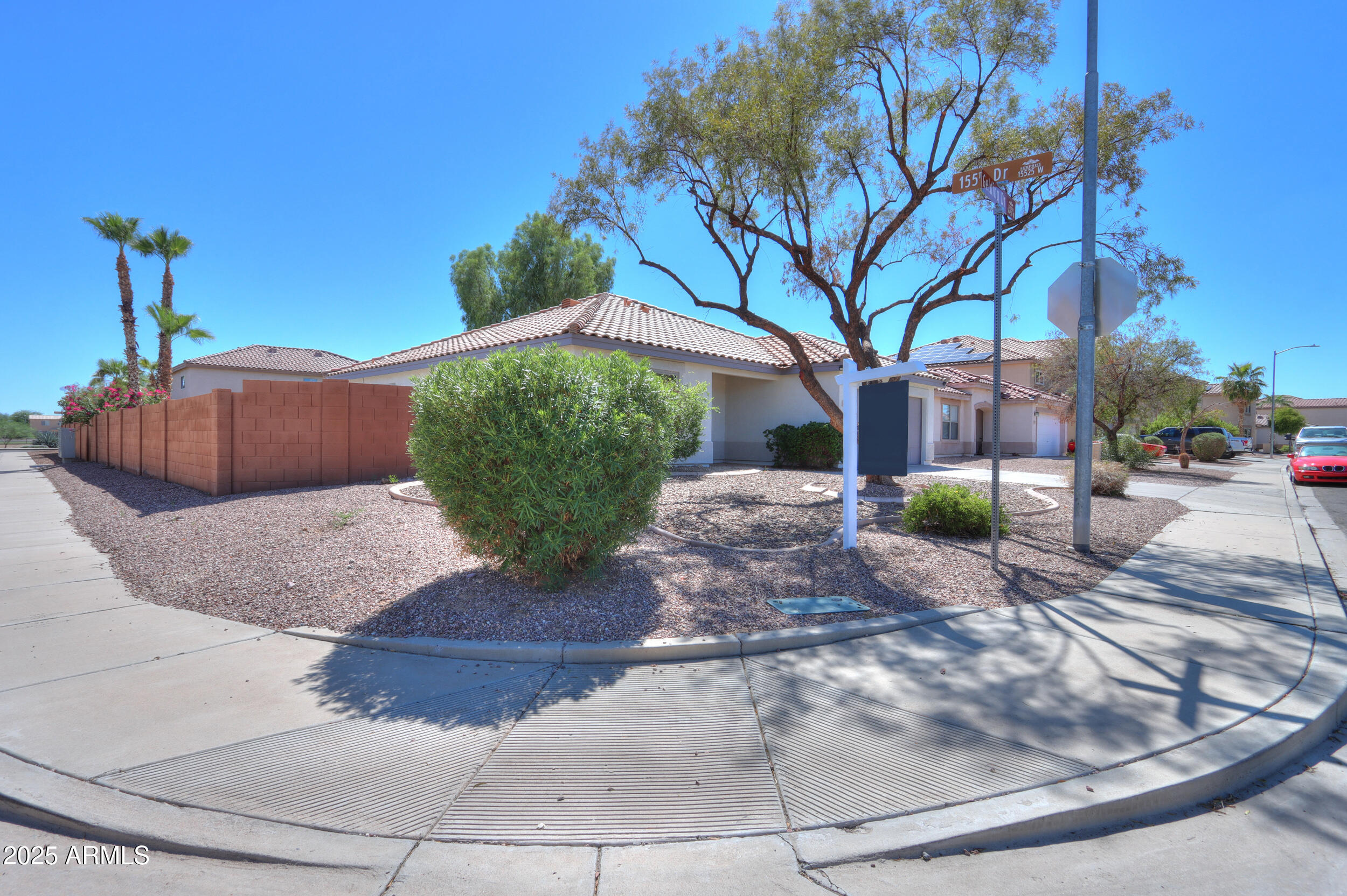 15529 W GELDING Drive