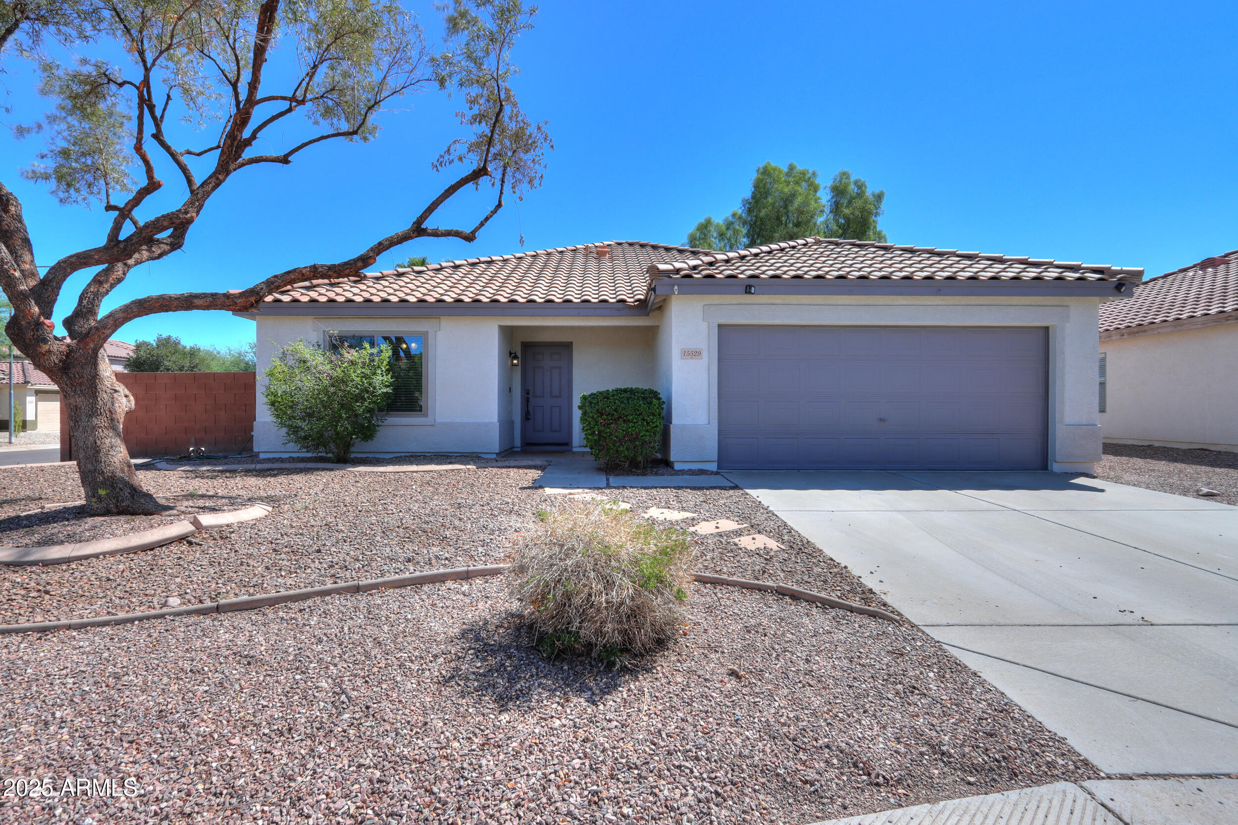 15529 W GELDING Drive