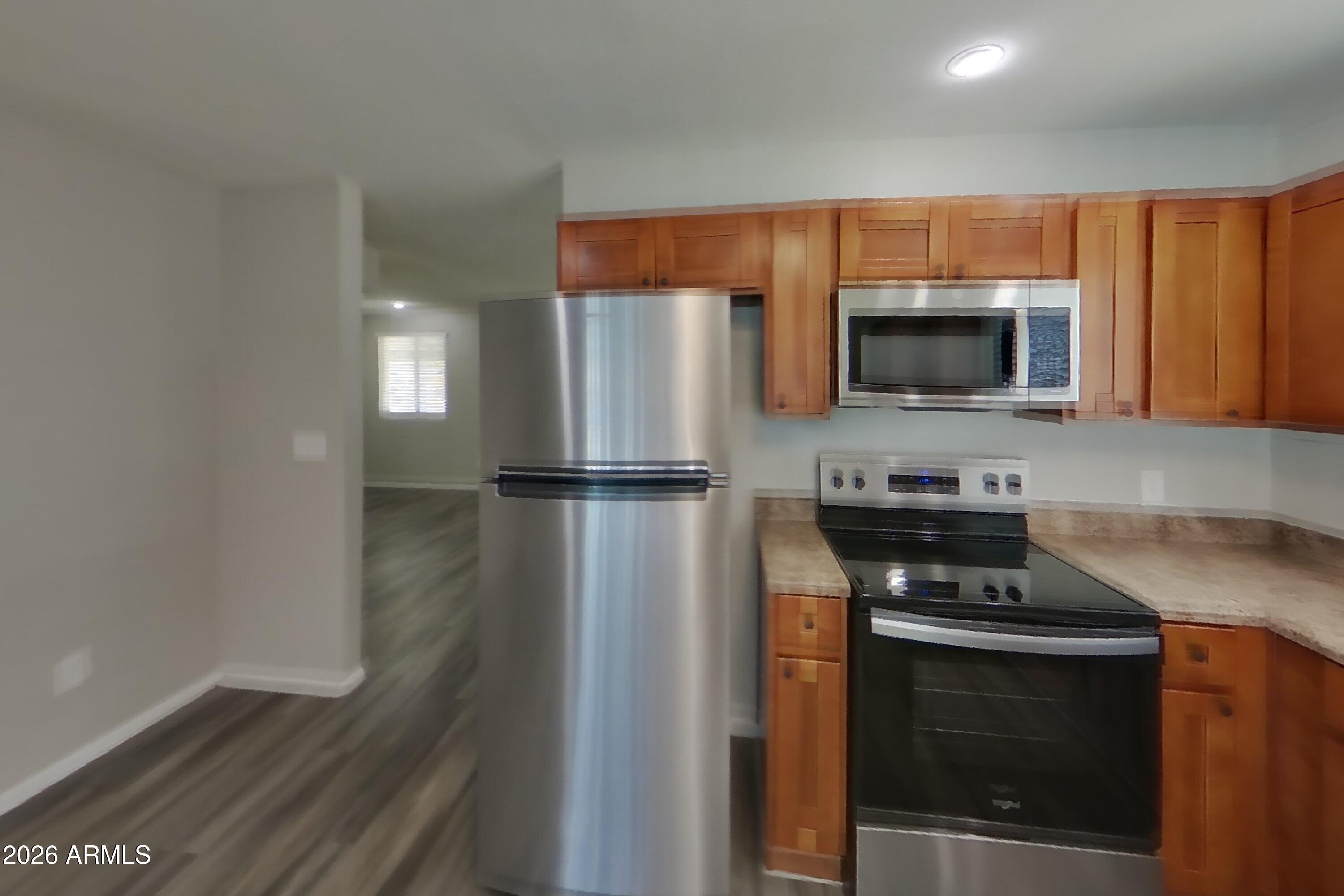 4241 N 73RD Lane