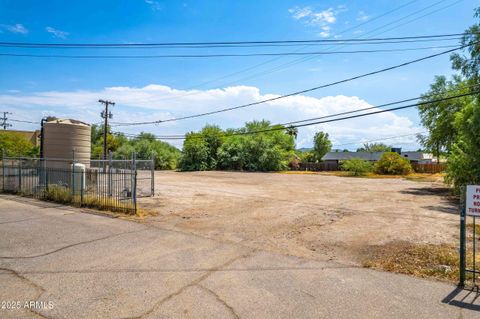 703 Monroe Avenue - Buckeye AZ 85326