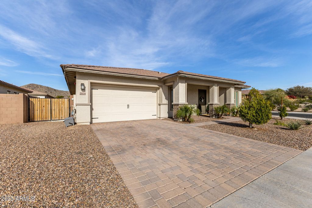 Photo of 21124 W Windsor Avenue, Buckeye, AZ 85396 (MLS # 6960189)