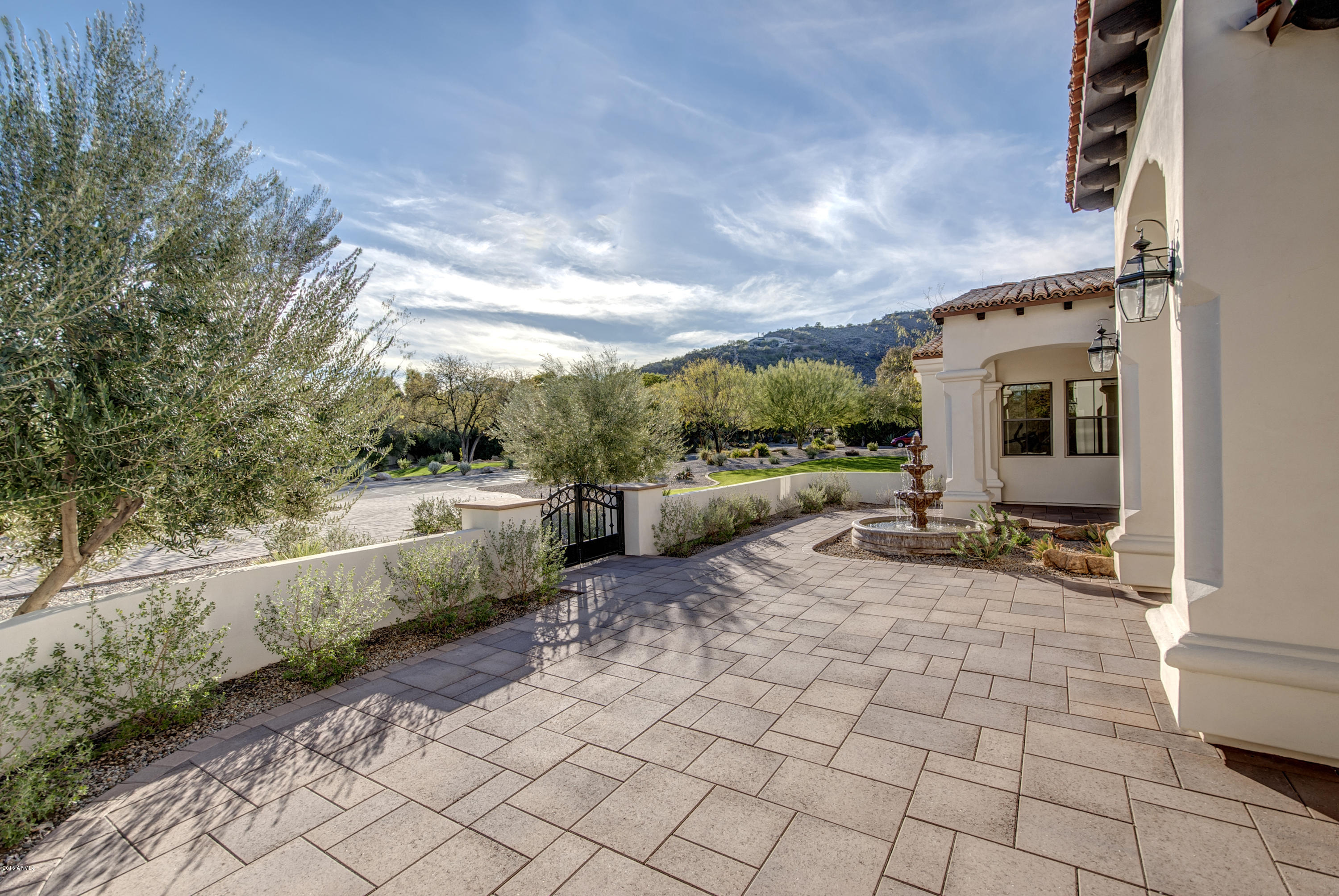 Hummingbird Vista - Residential
