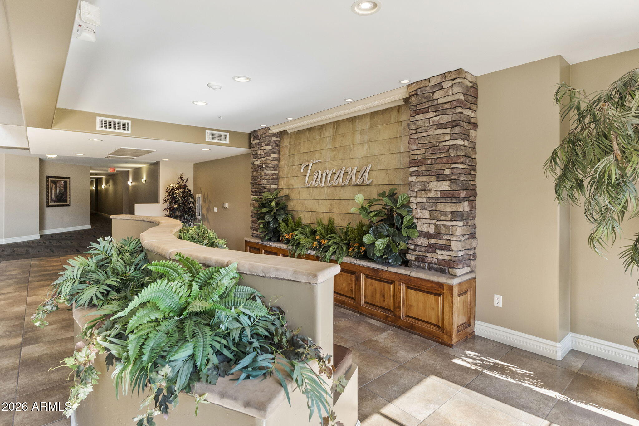 5350 E DEER VALLEY Drive 4429