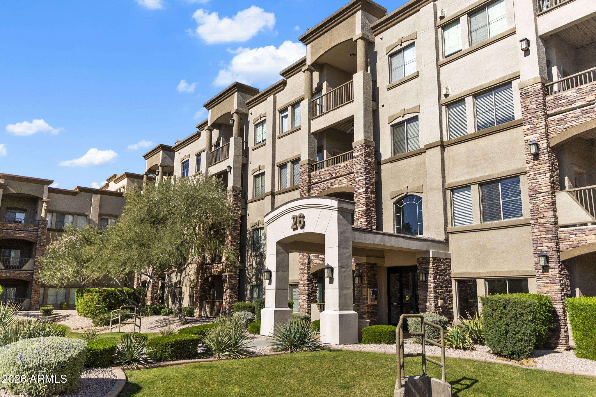 5350 E DEER VALLEY Drive 4429