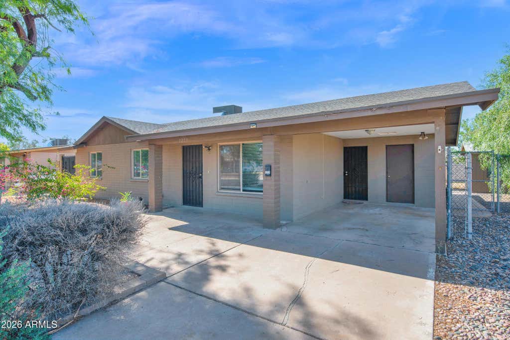 Photo of 1223 E Valerie Drive, Tempe, AZ 85288 (MLS # 7071046)