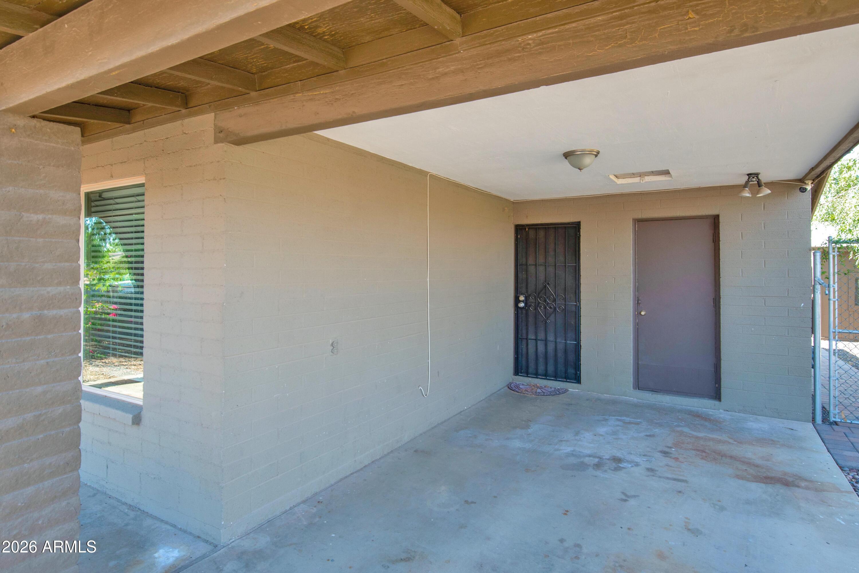 1223 E VALERIE Drive