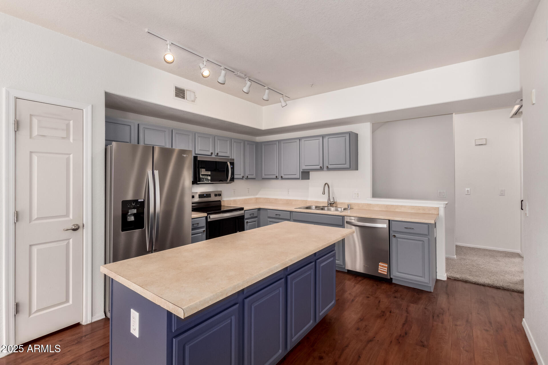 18250 N CAVE CREEK Road 139