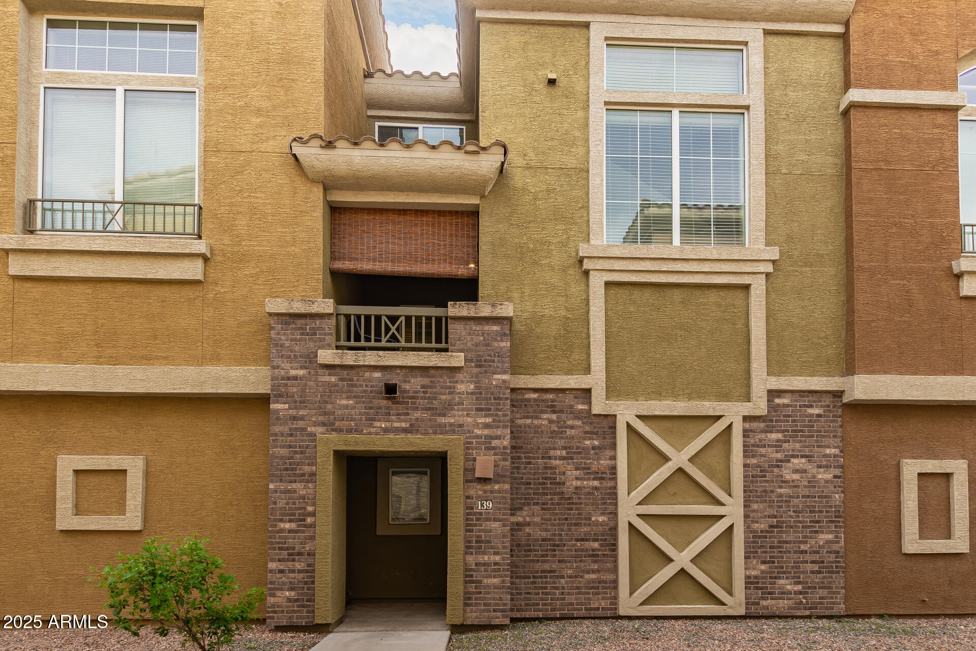 18250 N CAVE CREEK Road 139
