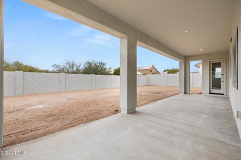 A home in Cave Creek