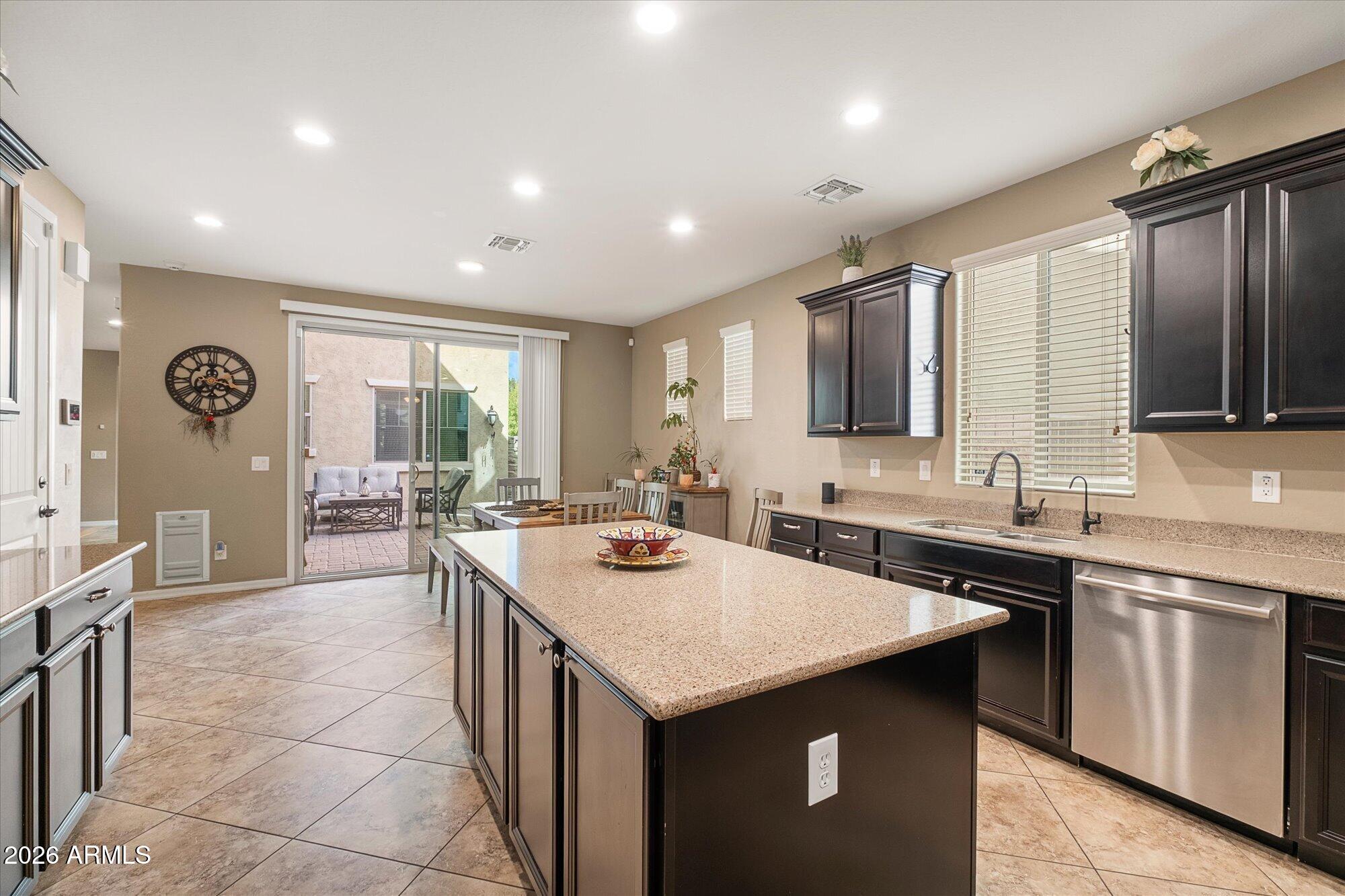 Homes for Sale in Queen Creek Arizona 4 3664 E GIDEON Way