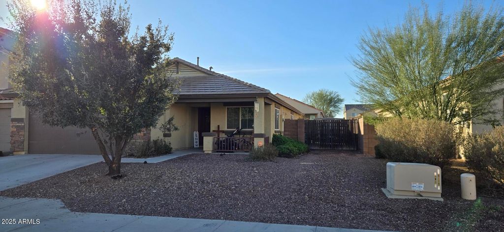 Photo of 18617 W Raymond Street, Goodyear, AZ 85338 (MLS # 6961369)
