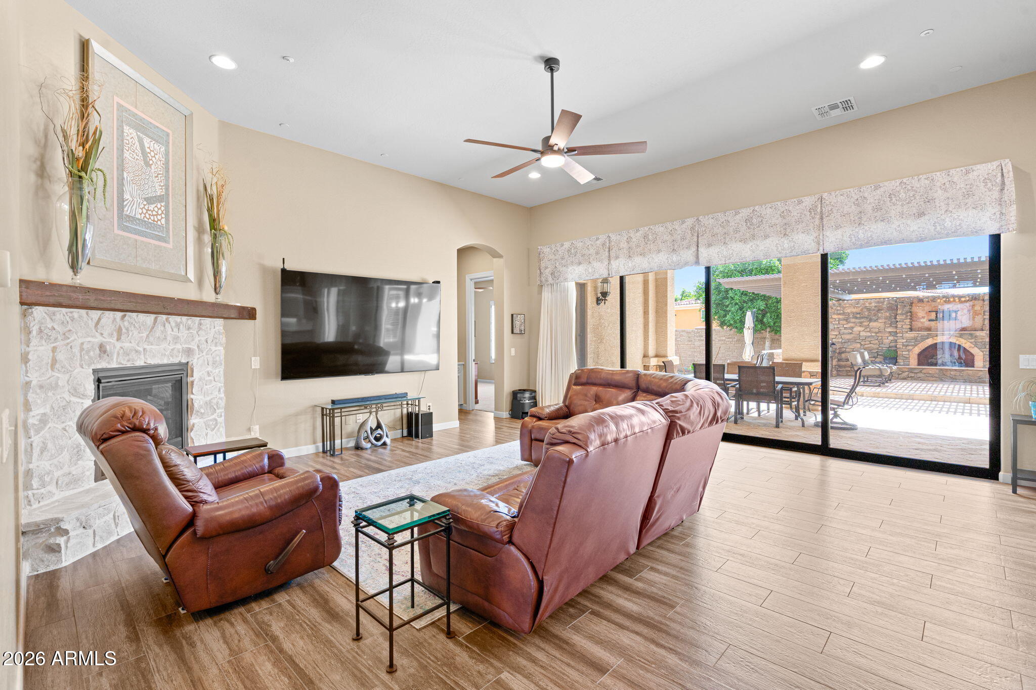 Gilbert, Arizona, 85296, United States, 5 Bedrooms Bedrooms, ,5 BathroomsBathrooms,Residential,Active,2033982