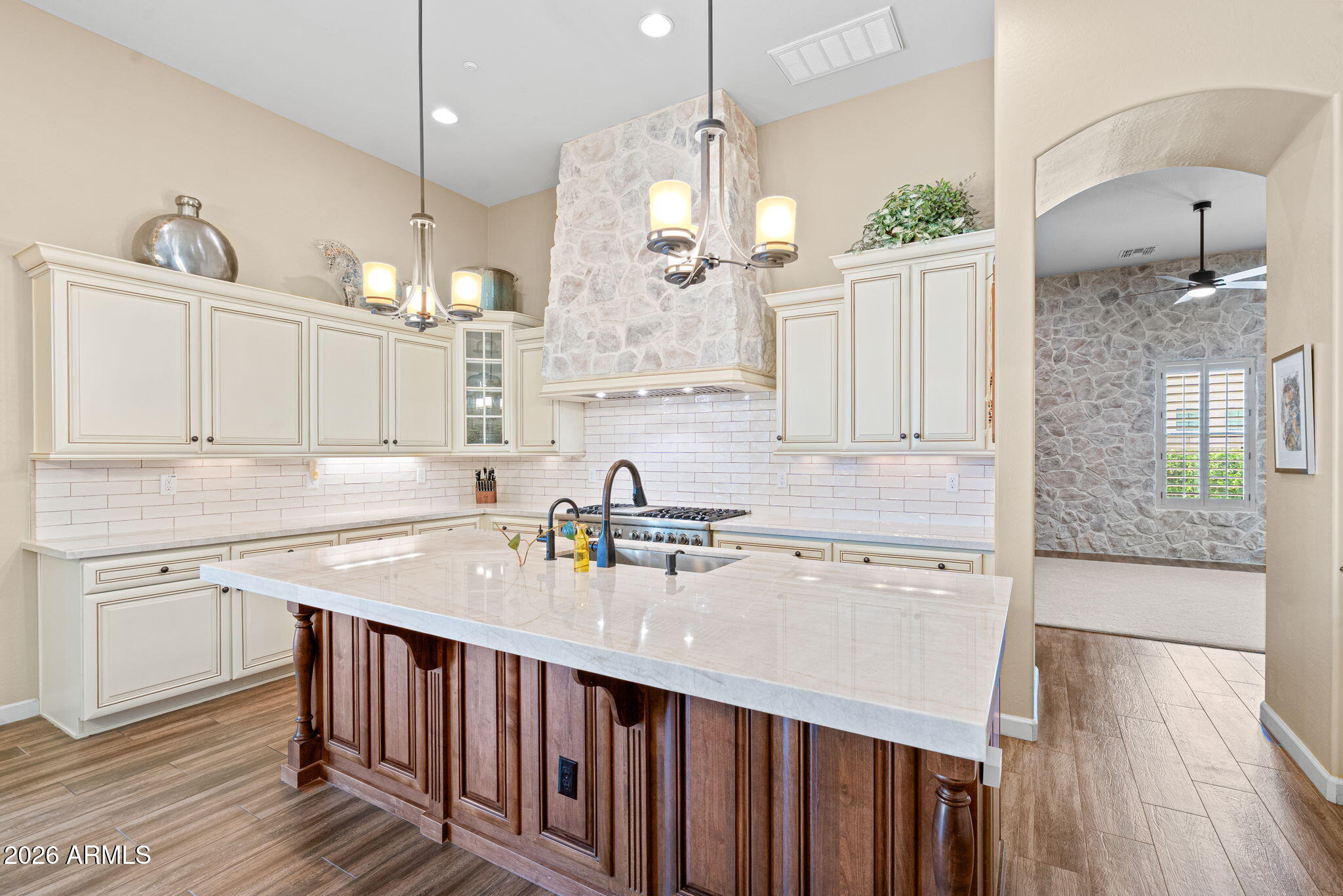 Gilbert, Arizona, 85296, United States, 5 Bedrooms Bedrooms, ,5 BathroomsBathrooms,Residential,Active,2033982