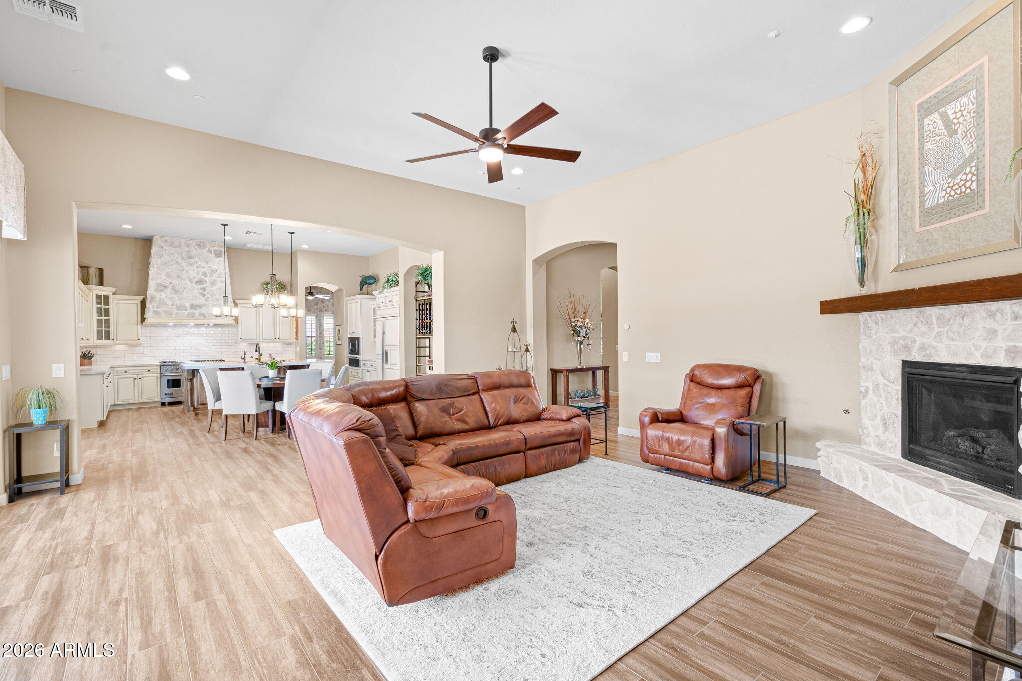 Gilbert, Arizona, 85296, United States, 5 Bedrooms Bedrooms, ,5 BathroomsBathrooms,Residential,Active,2033982