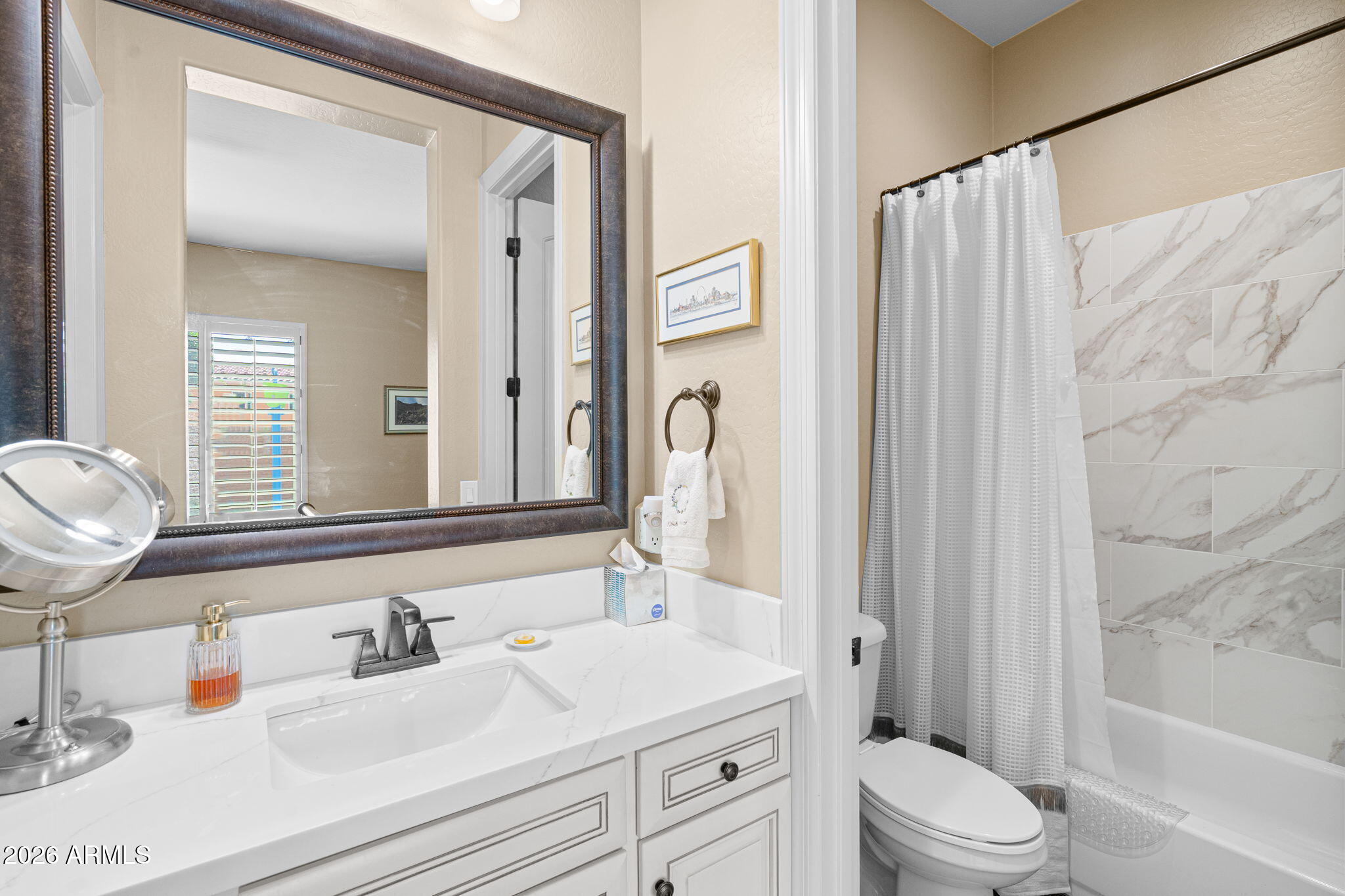 Gilbert, Arizona, 85296, United States, 5 Bedrooms Bedrooms, ,5 BathroomsBathrooms,Residential,Active,2033982
