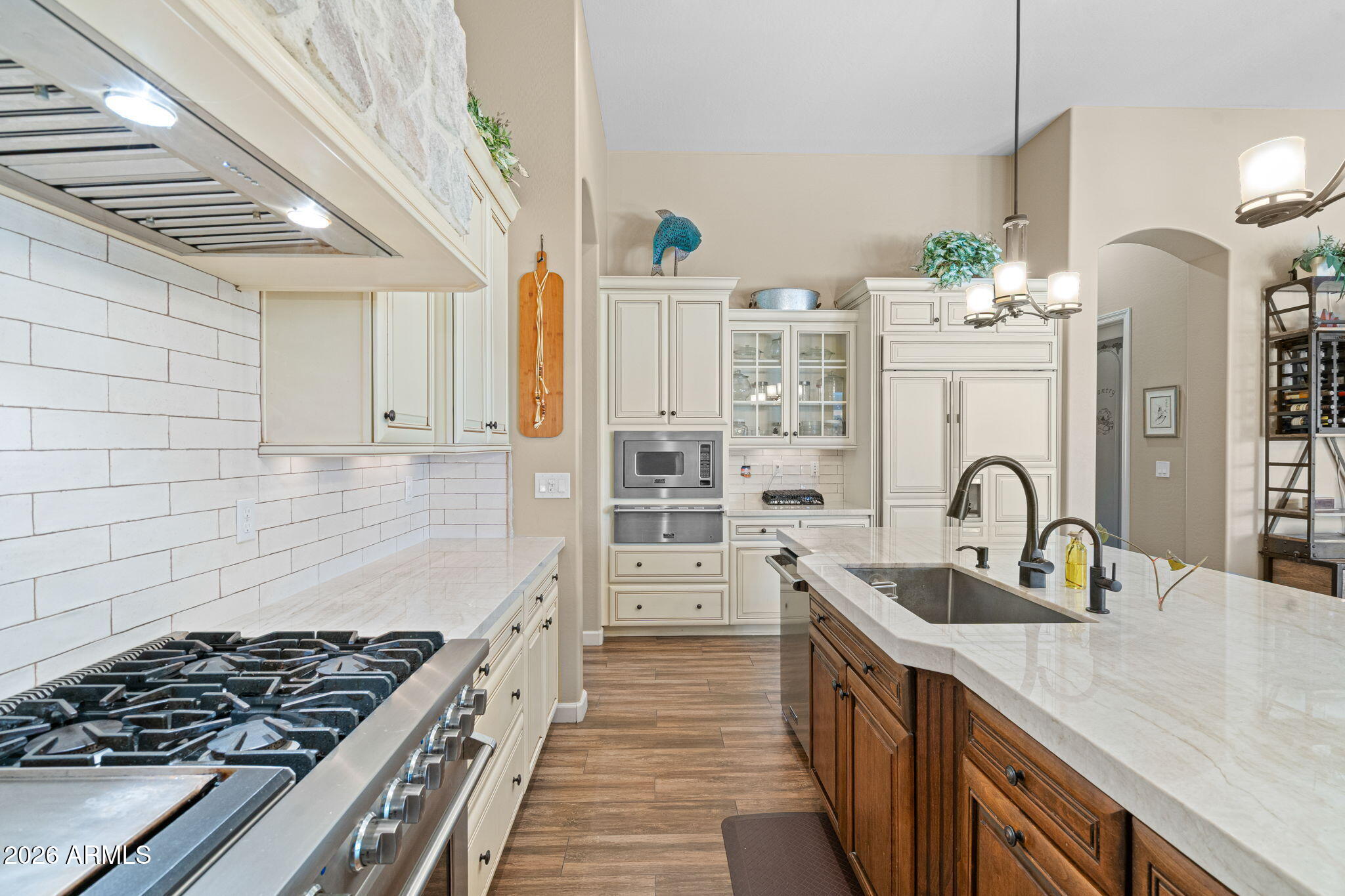 Gilbert, Arizona, 85296, United States, 5 Bedrooms Bedrooms, ,5 BathroomsBathrooms,Residential,Active,2033982