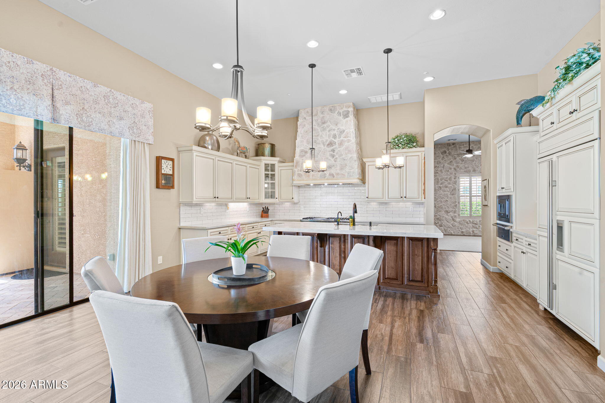 Gilbert, Arizona, 85296, United States, 5 Bedrooms Bedrooms, ,5 BathroomsBathrooms,Residential,Active,2033982